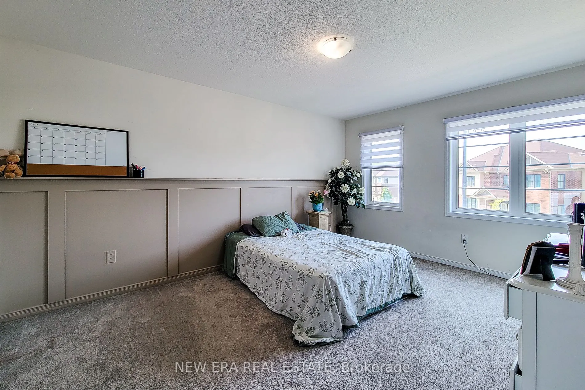 65 Cactus Crescent