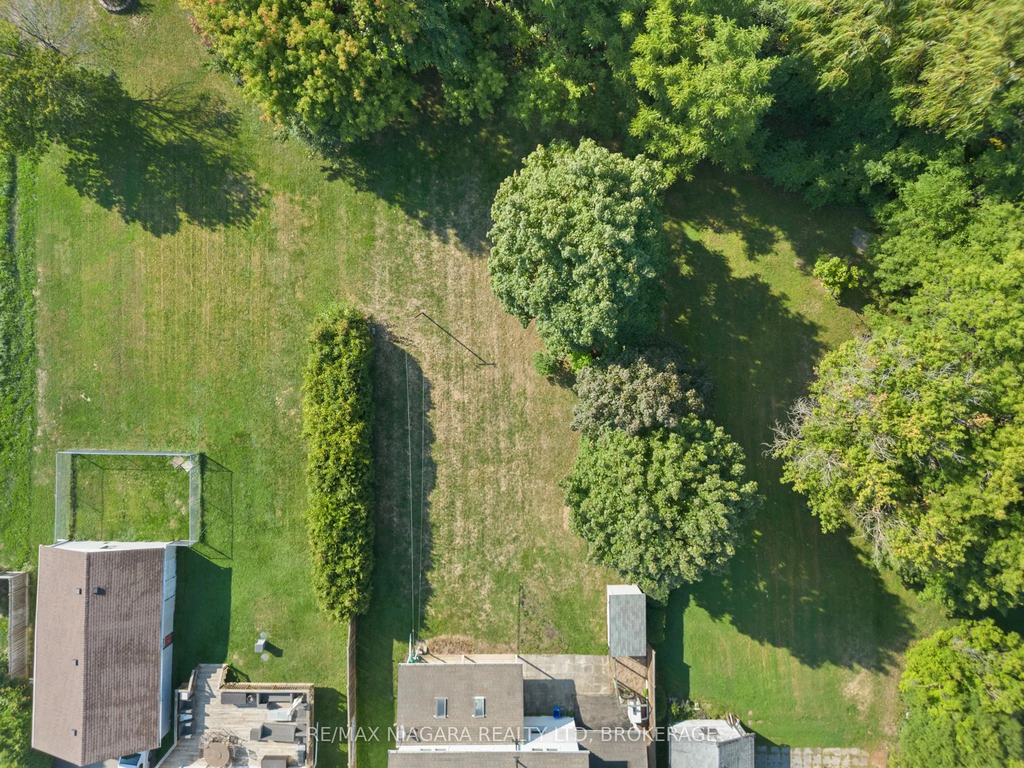 613 Queenston Road