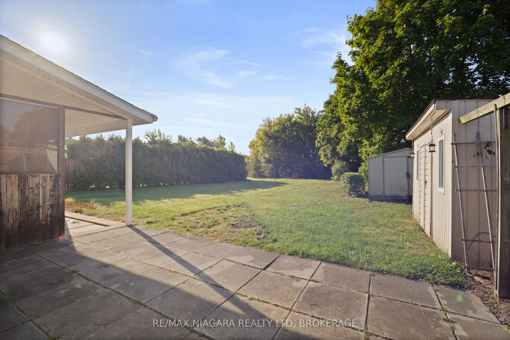 613 Queenston Road