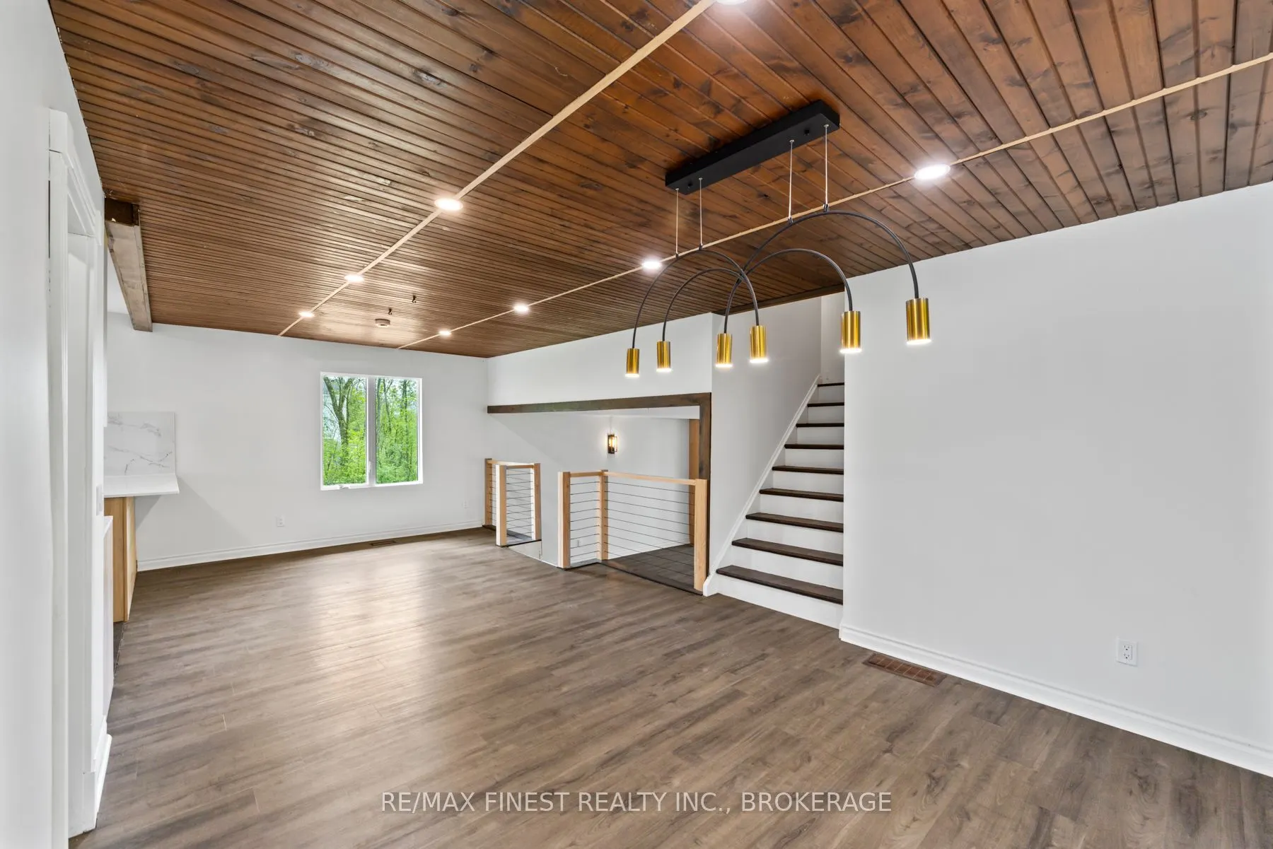 3327 Wilton Road
