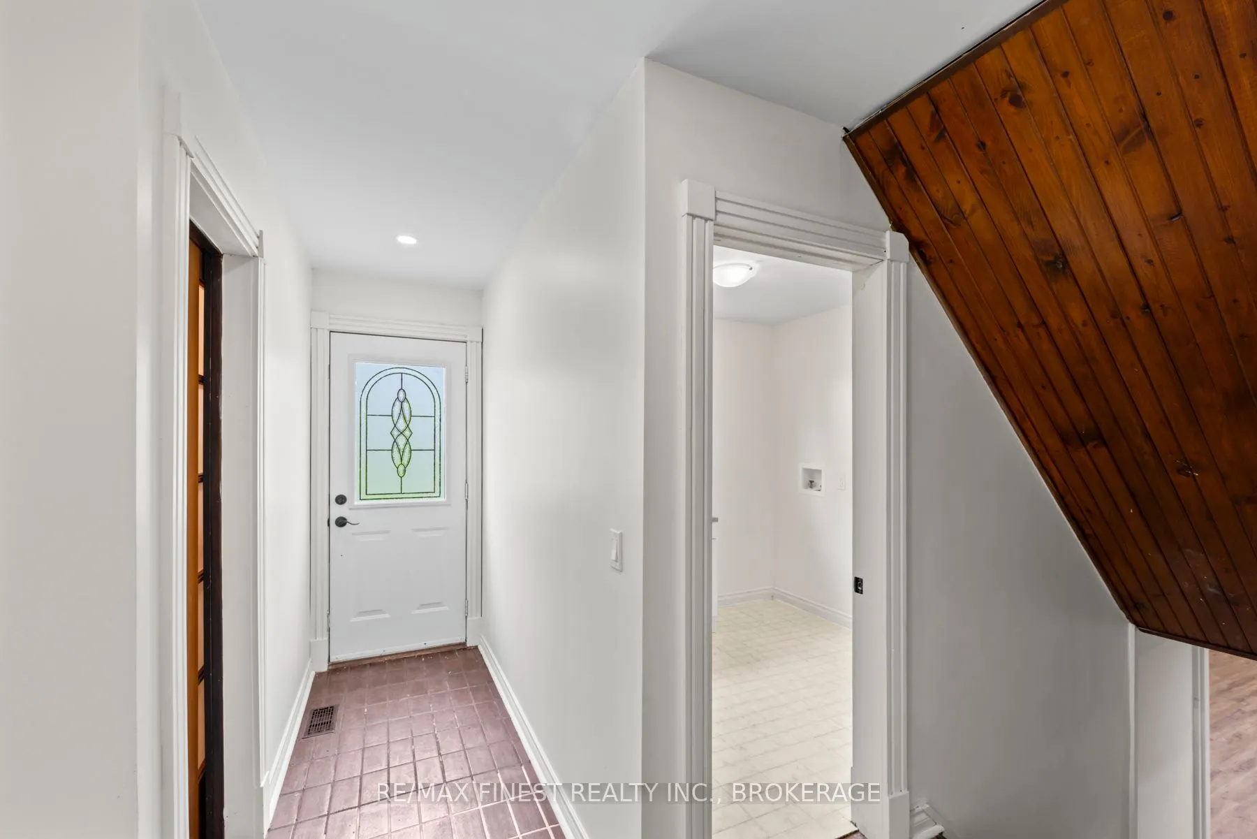 3327 Wilton Road