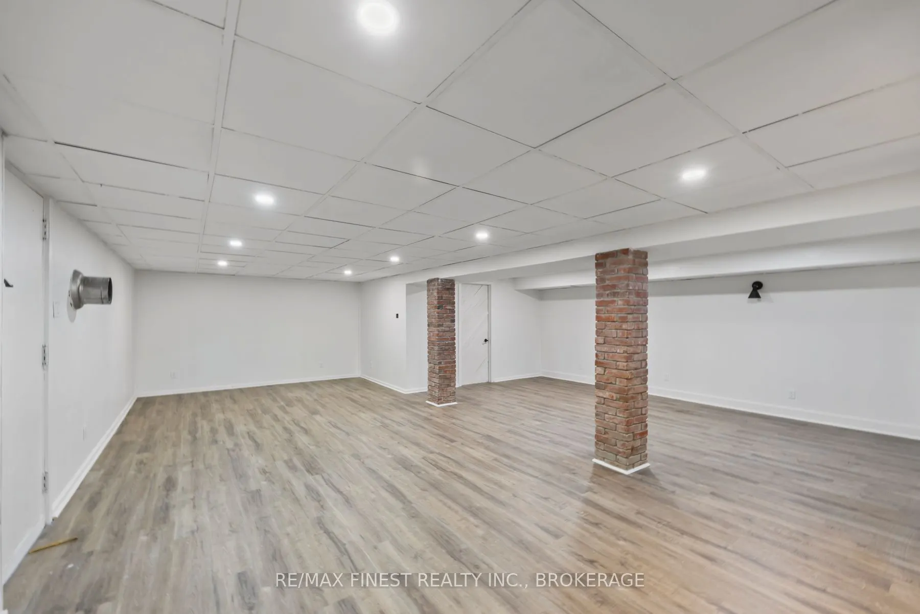 3327 Wilton Road