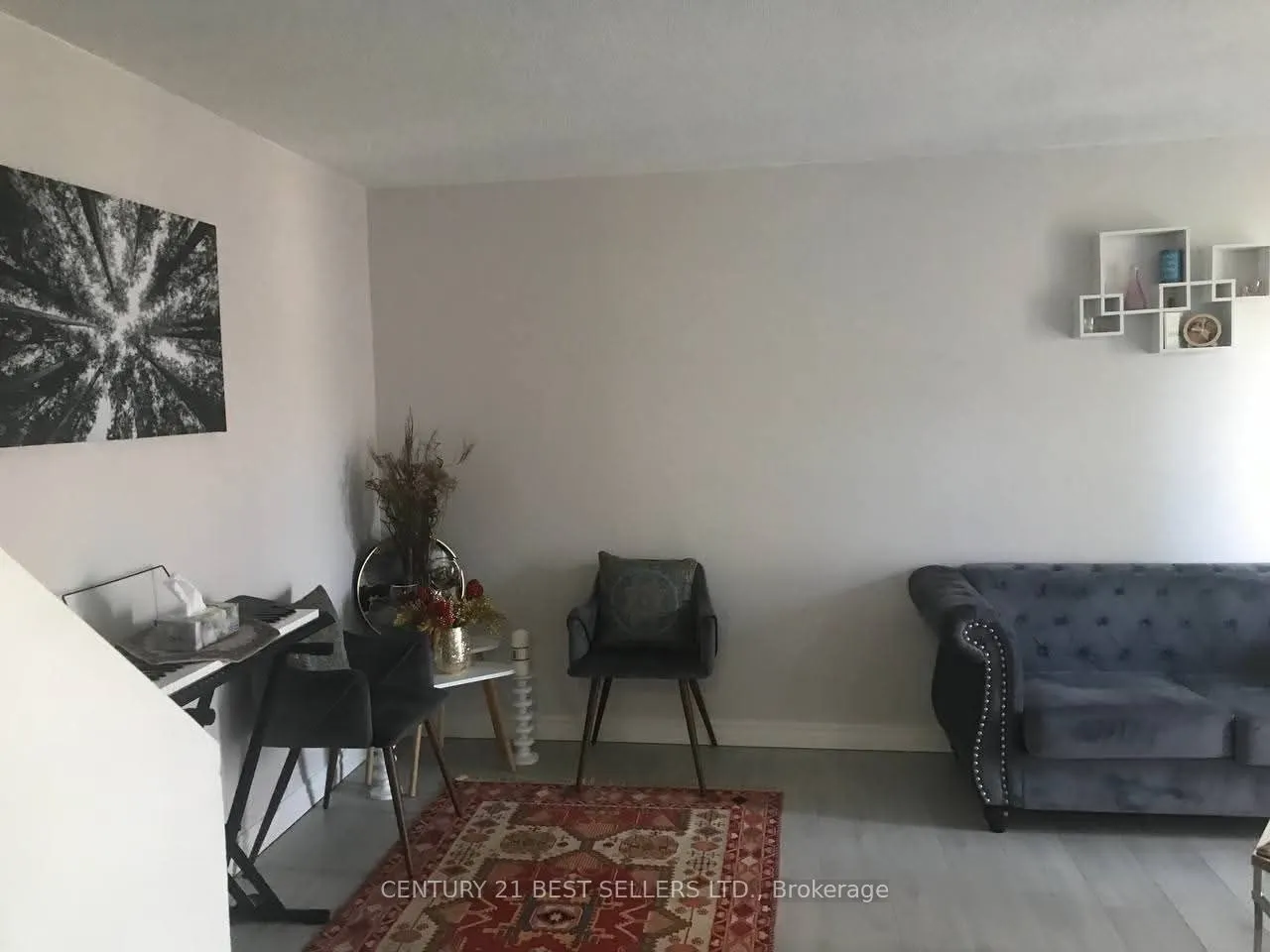 700 Erinbrook Drive, #9