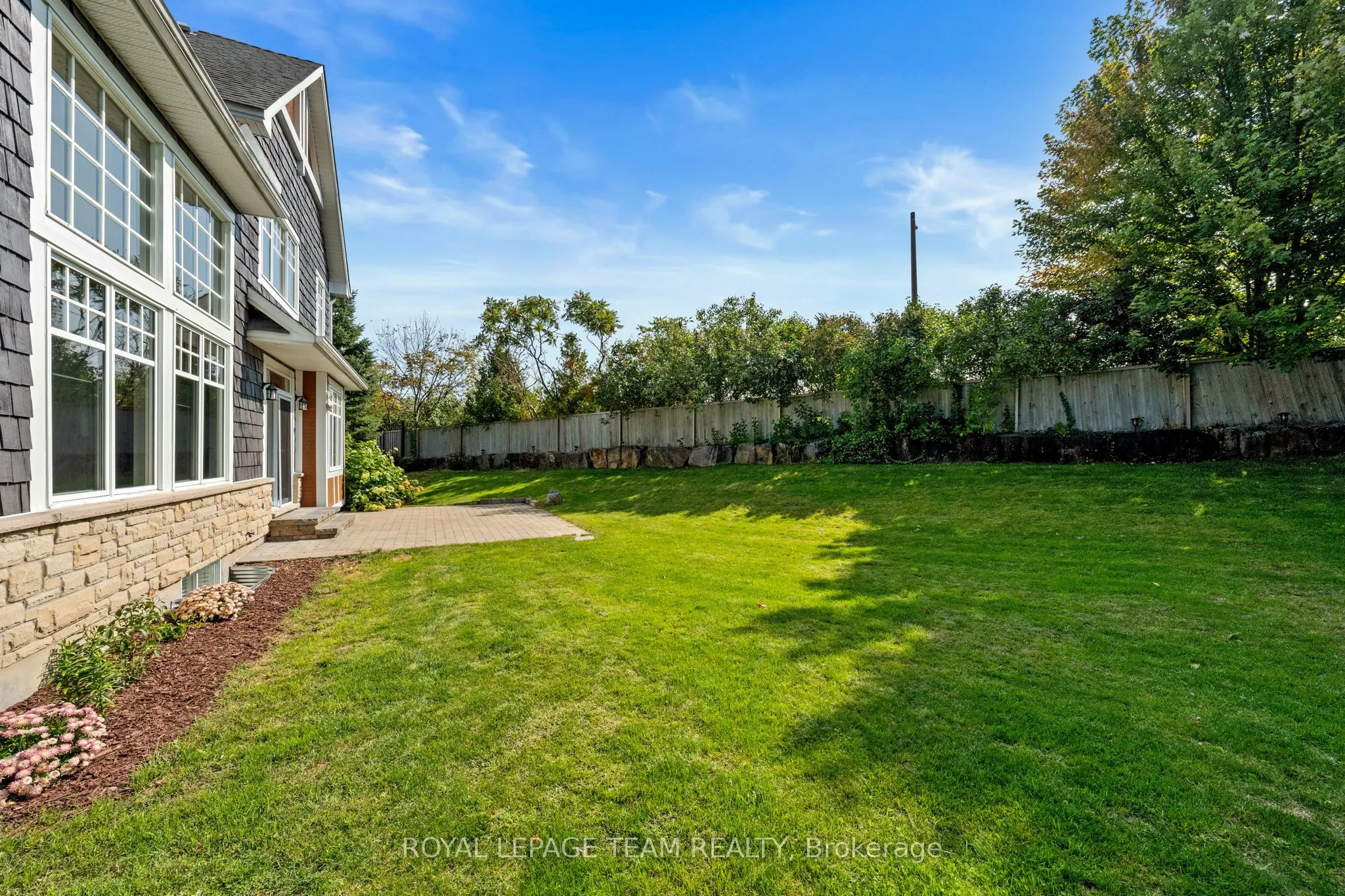 60 Ironside Court