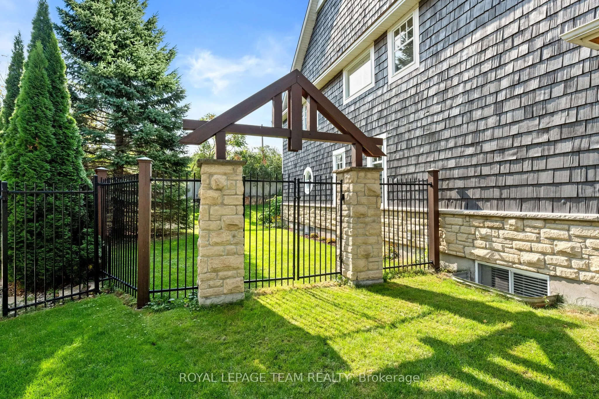 60 Ironside Court