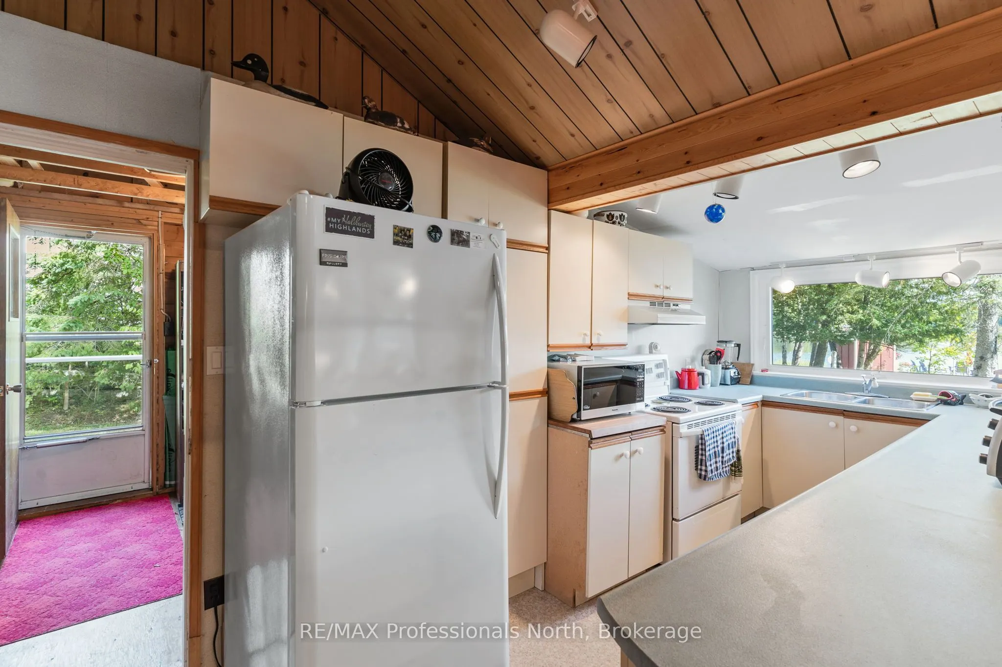 1083 Elsie Bay Drive