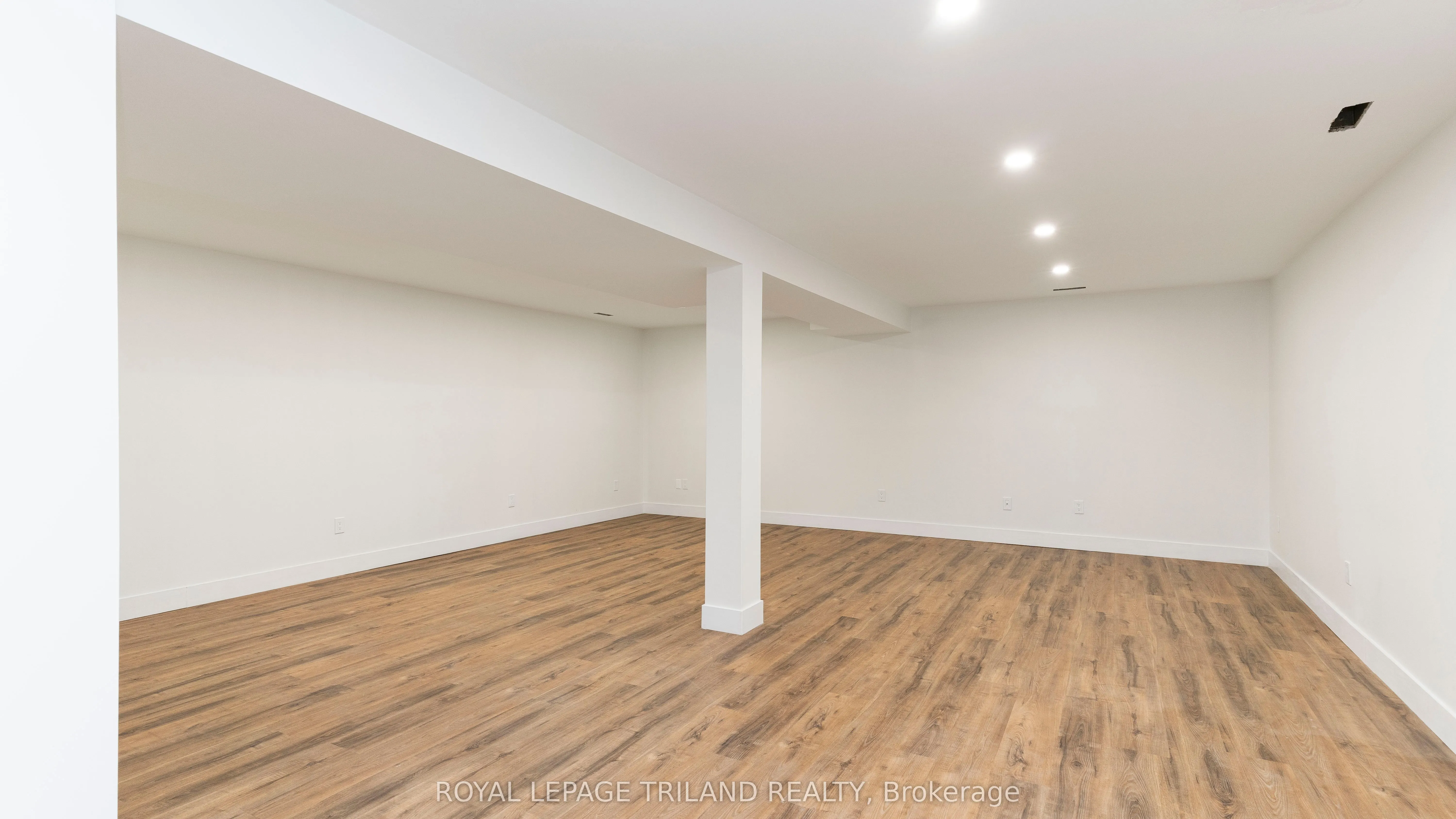 4 Schreyer Drive