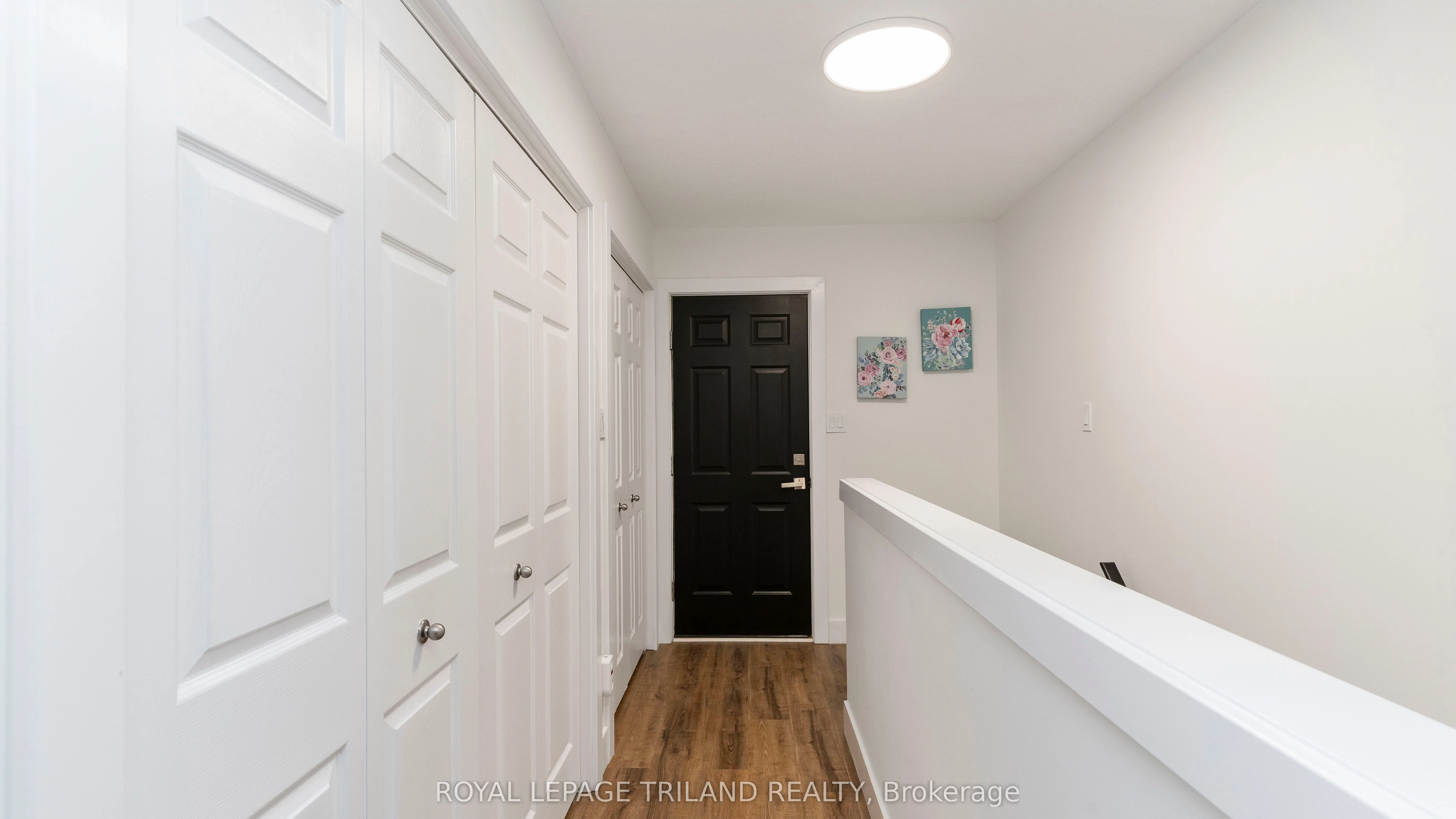 4 Schreyer Drive