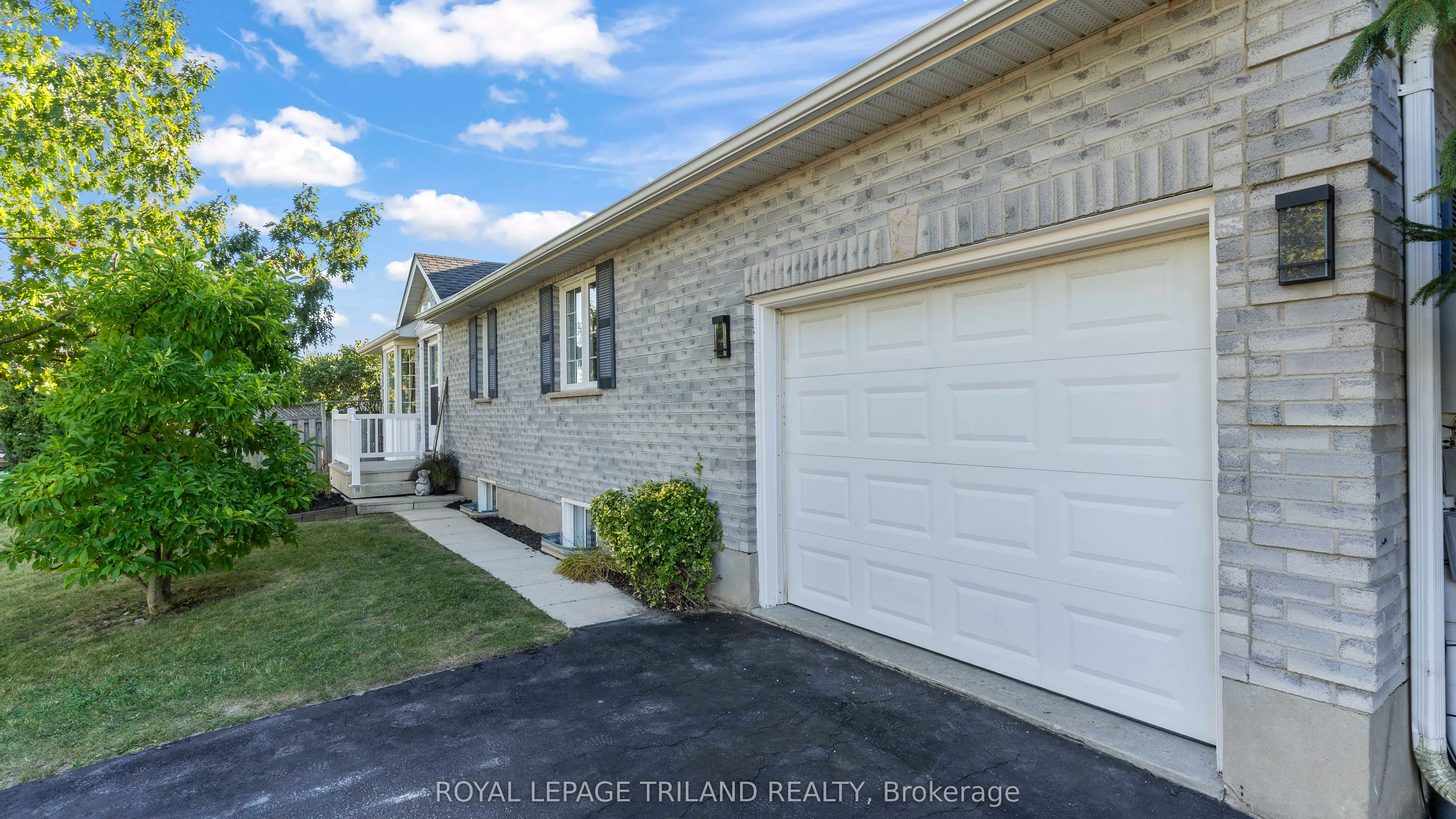 4 Schreyer Drive
