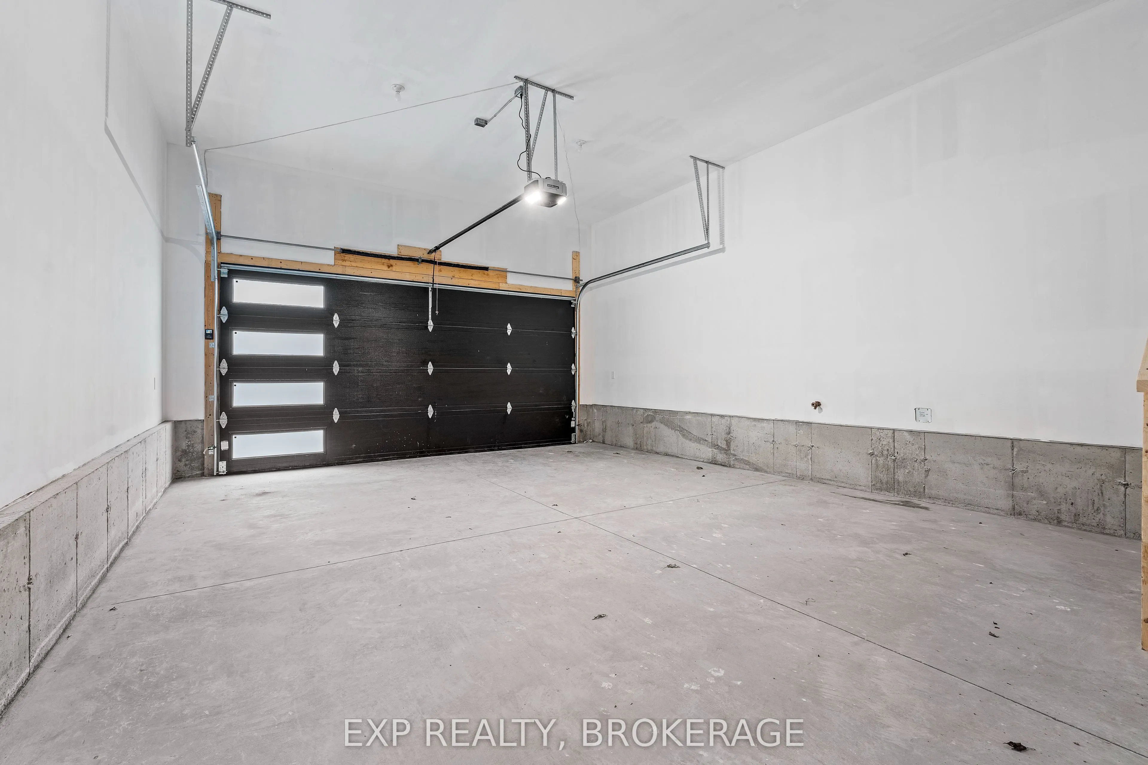 1257 CARFA Crescent