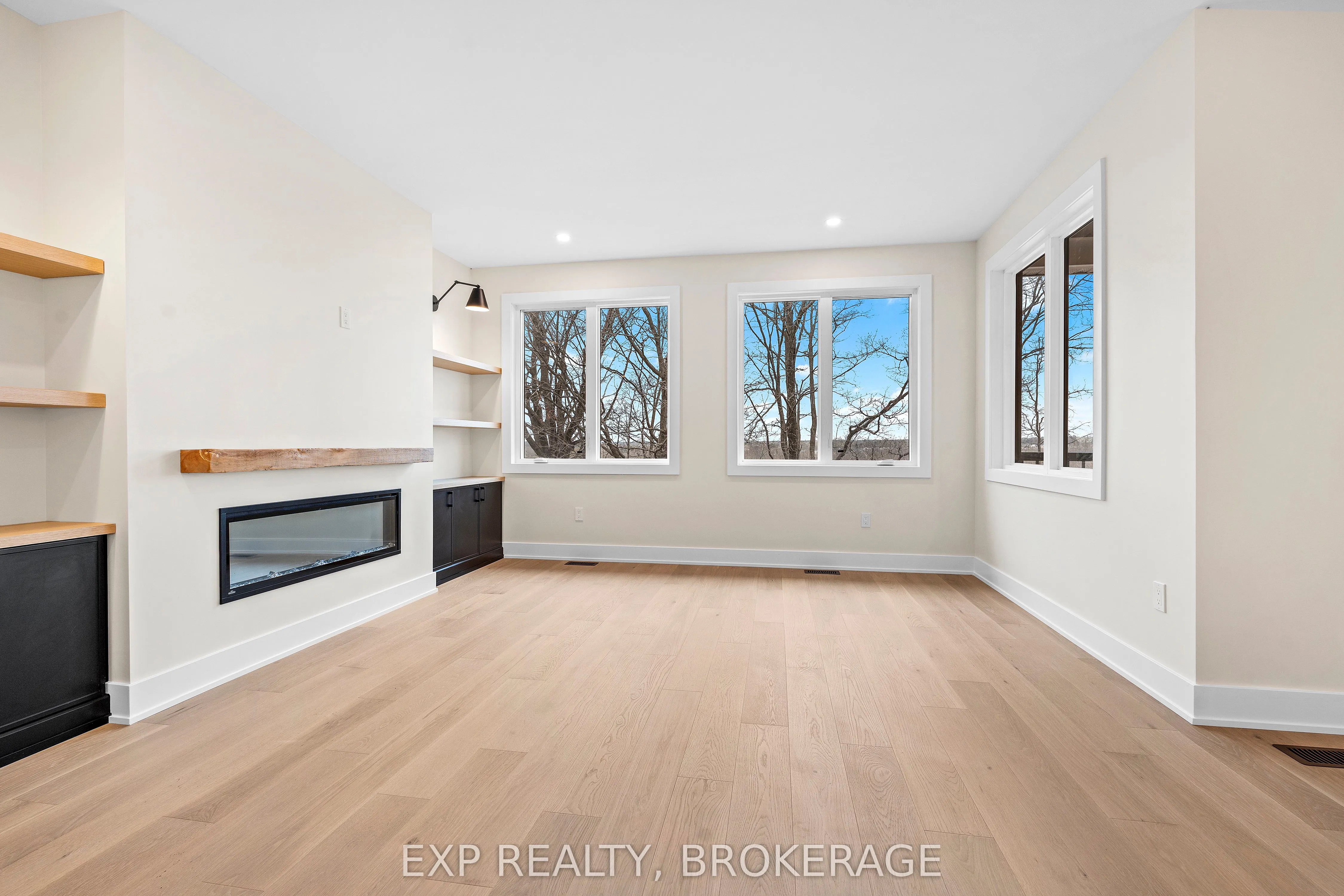 1257 CARFA Crescent