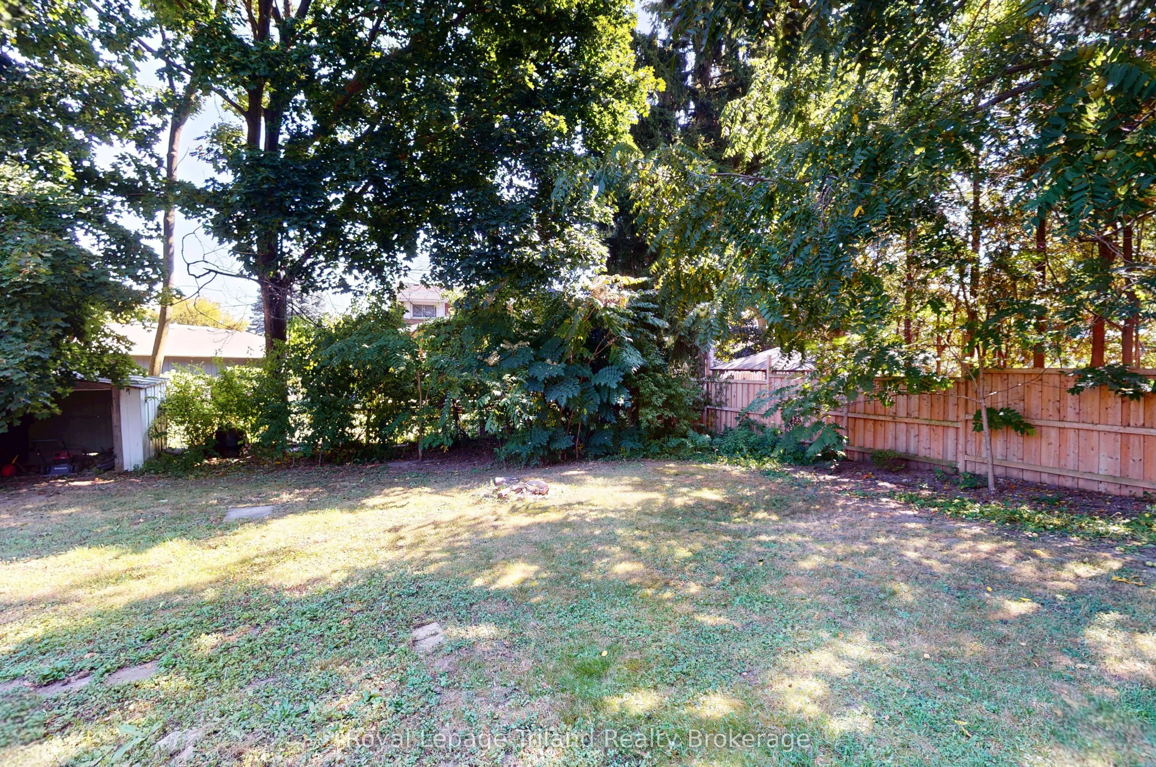 6 Elmwood Crescent