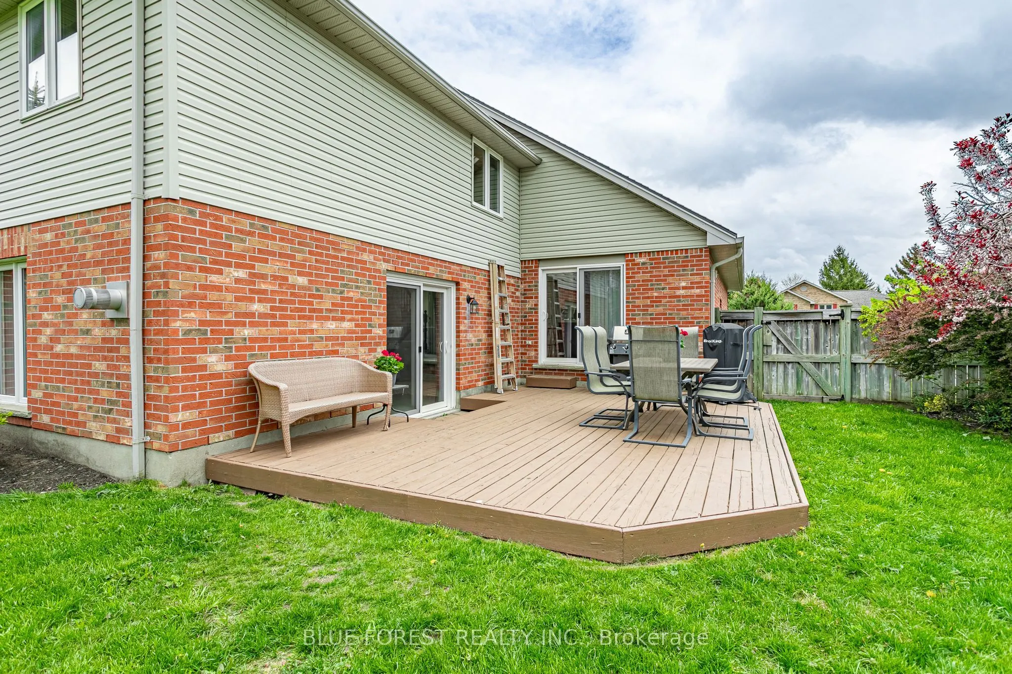 49 Parkview Drive
