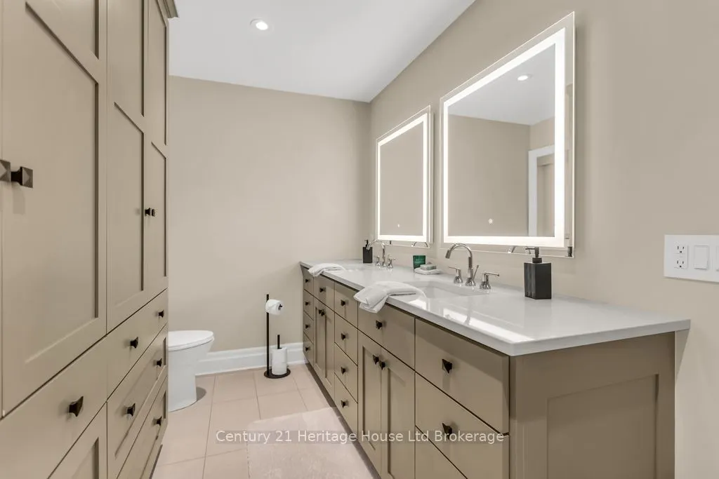 8 Tallwood Circle