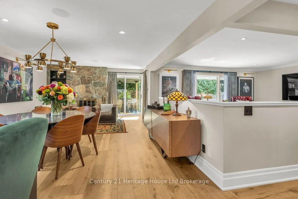 8 Tallwood Circle