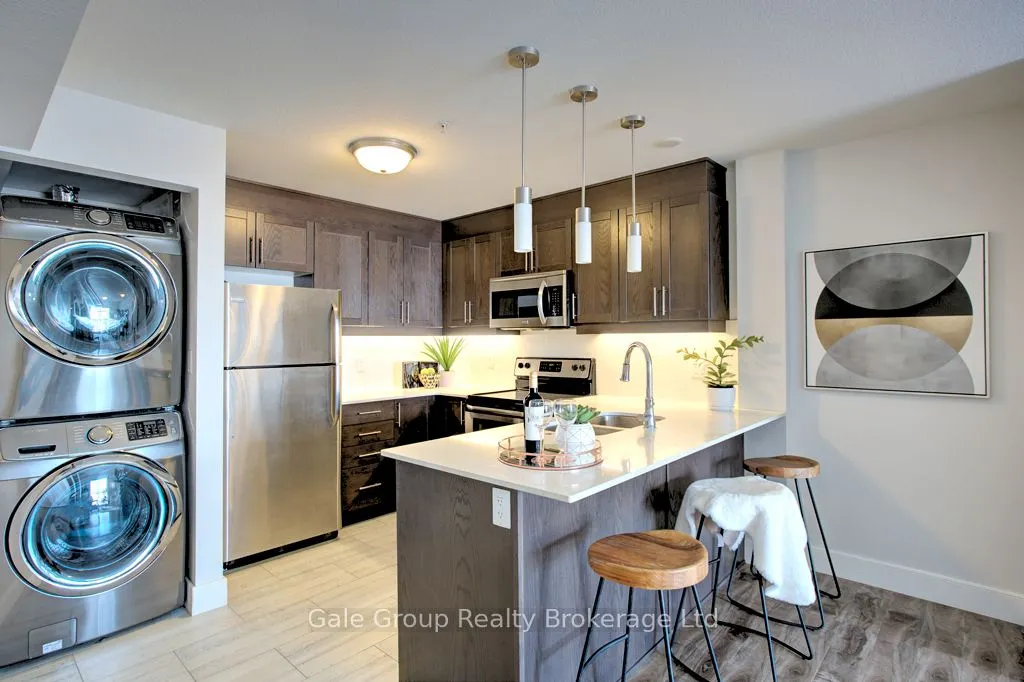 34 Brock Street, #303