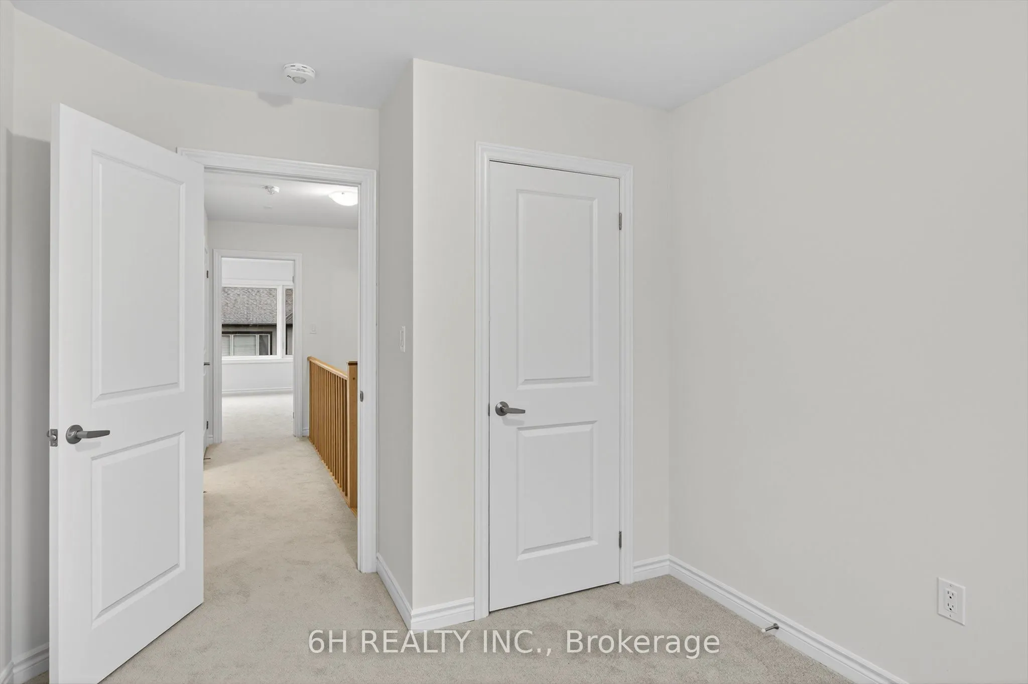 736 Carpenter Trail