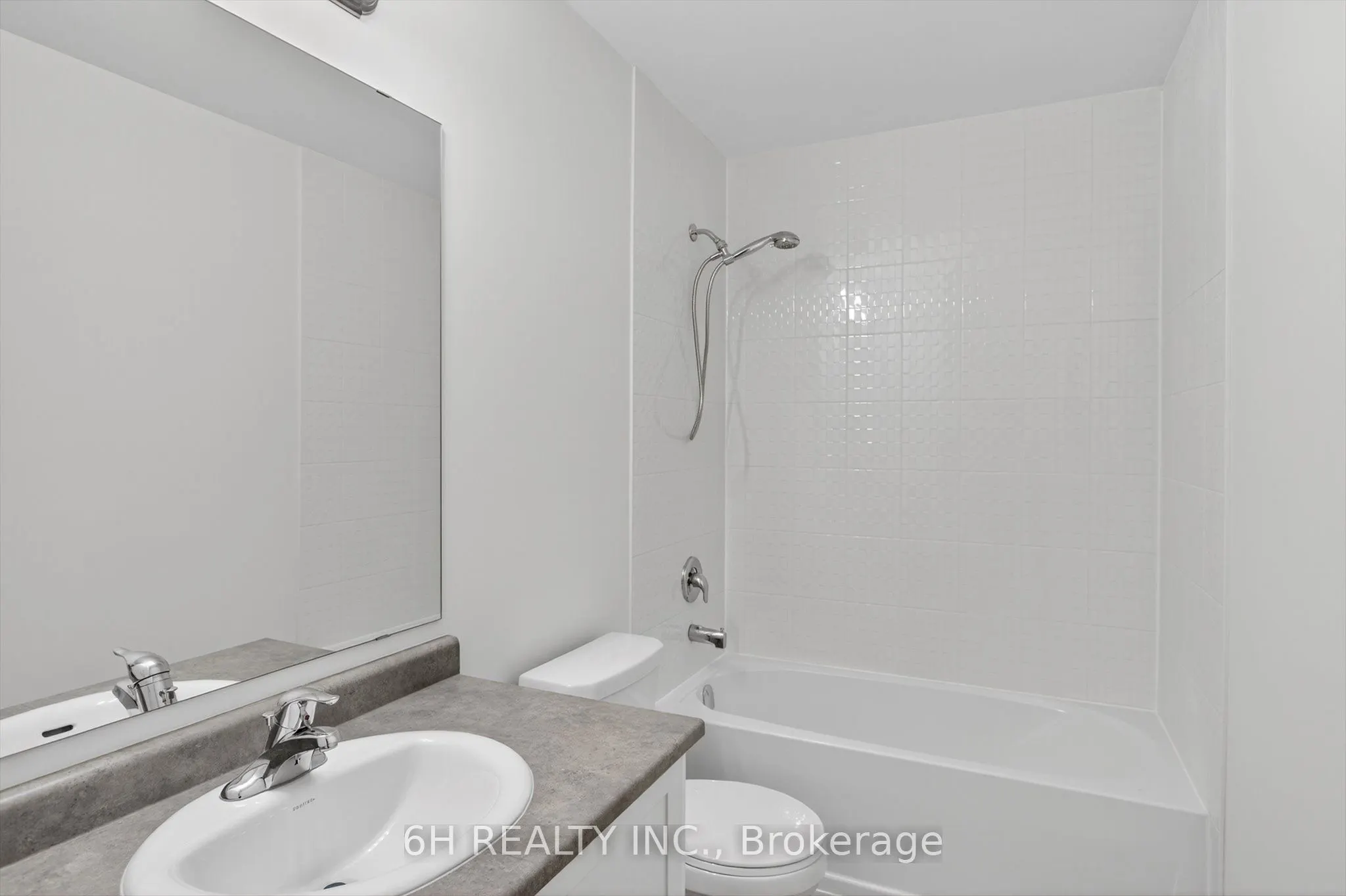 736 Carpenter Trail