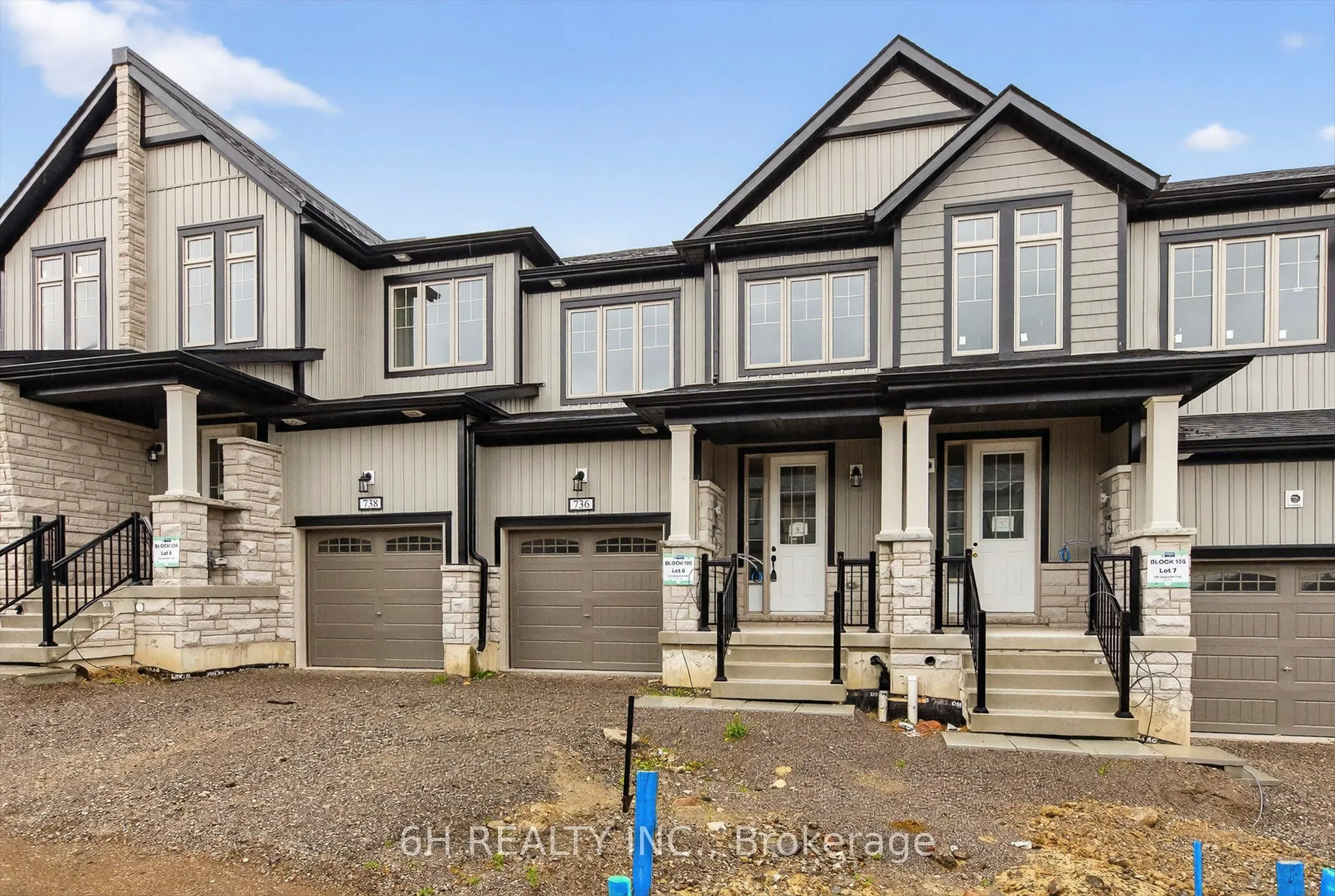 736 Carpenter Trail