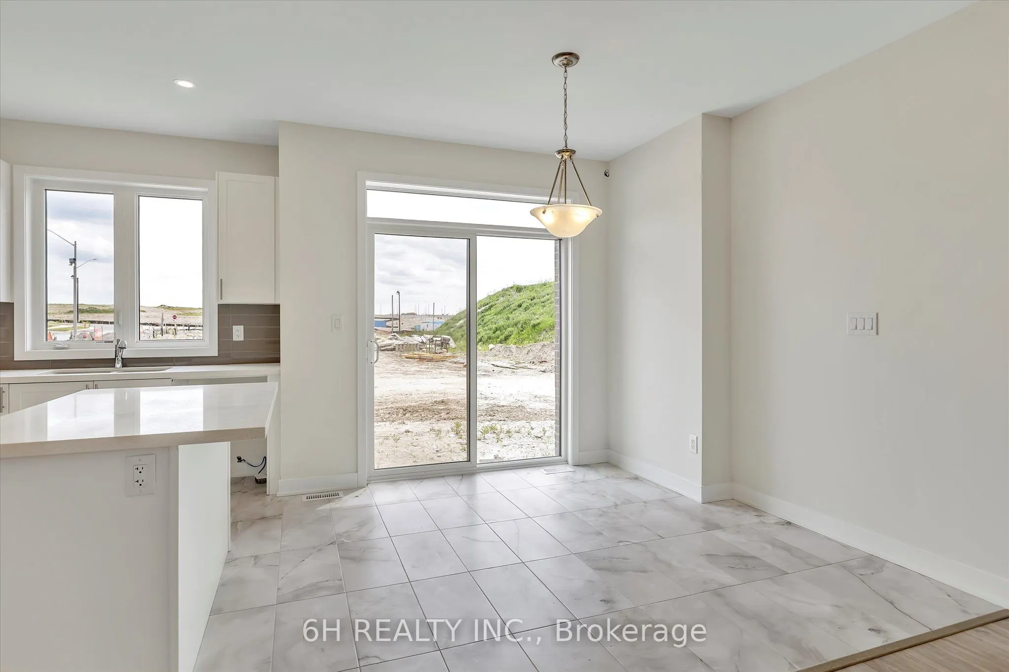 145 Pike Street