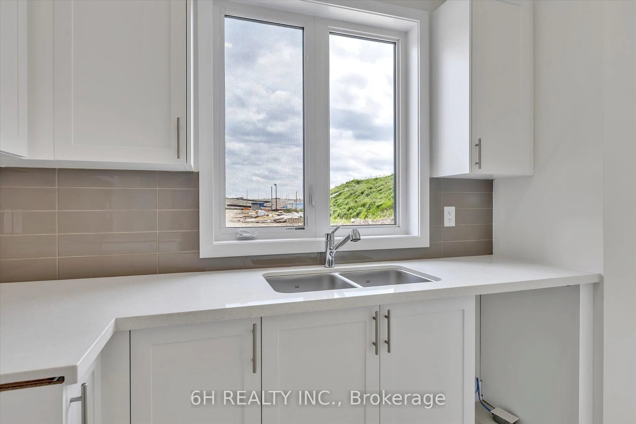 145 Pike Street