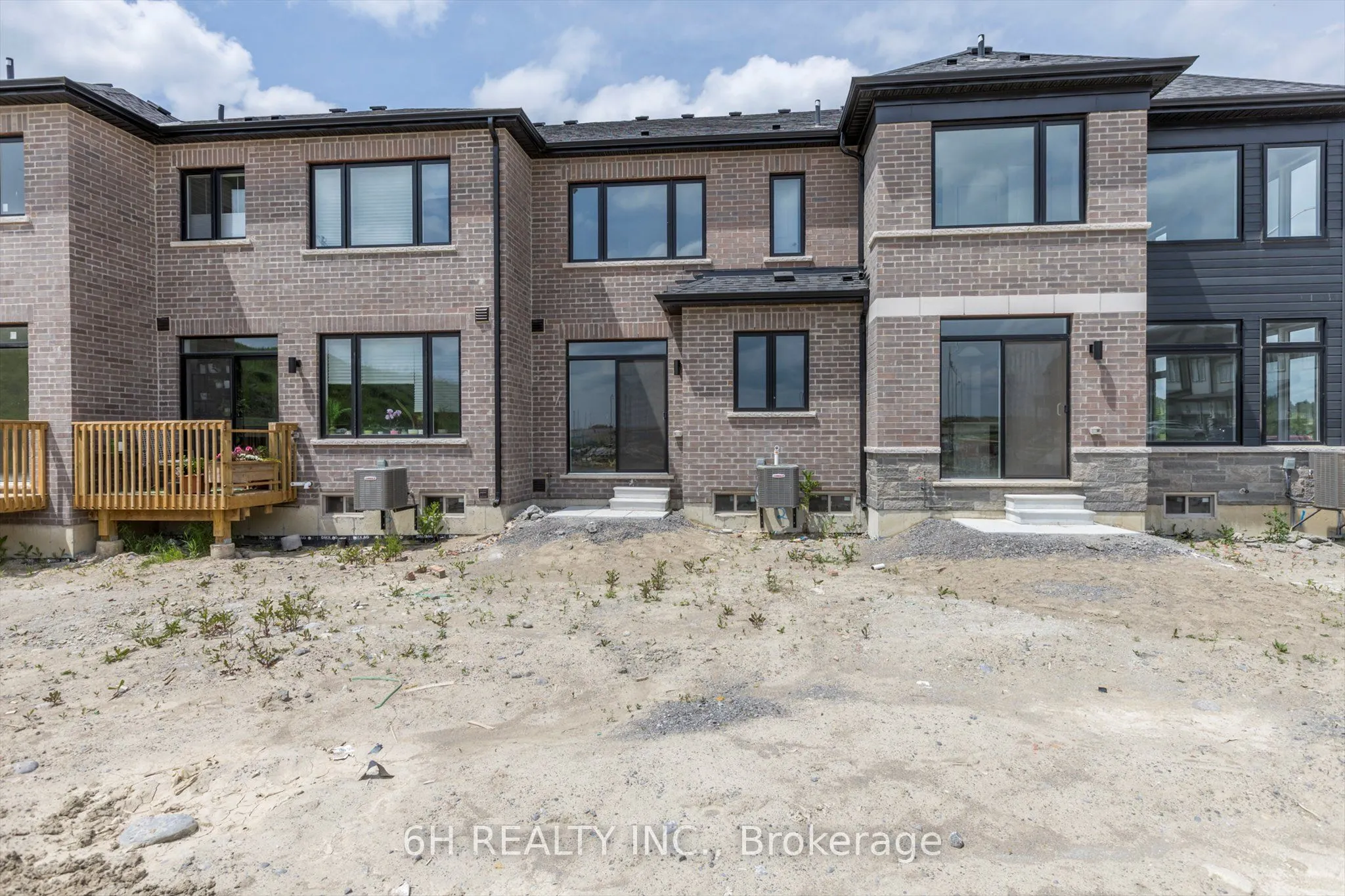 145 Pike Street