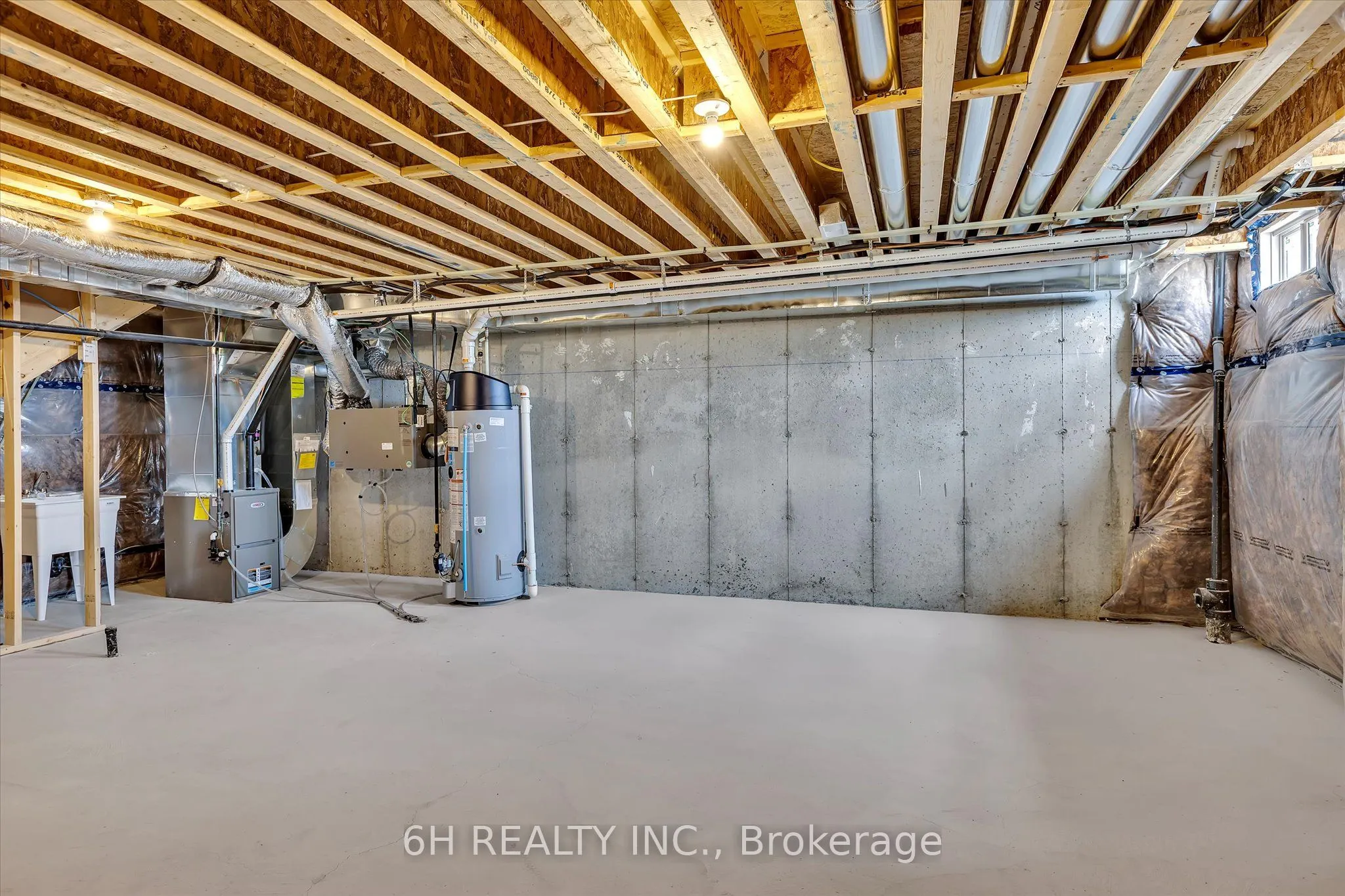 145 Pike Street