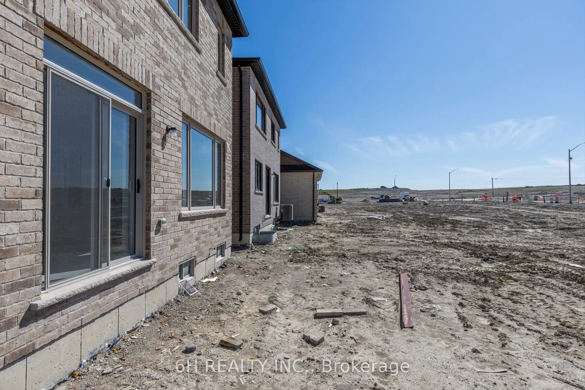 329 O'Toole Crescent