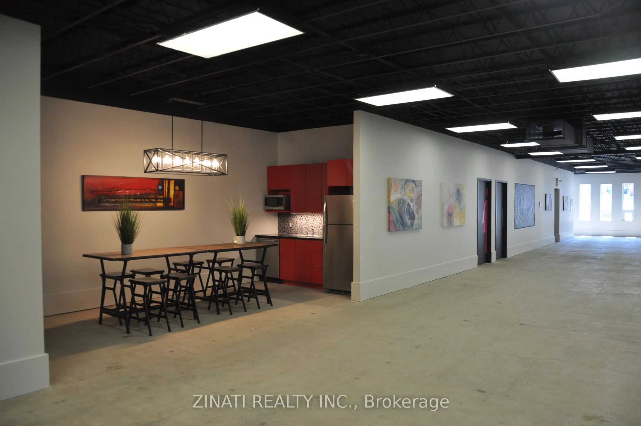 299 Bank Street