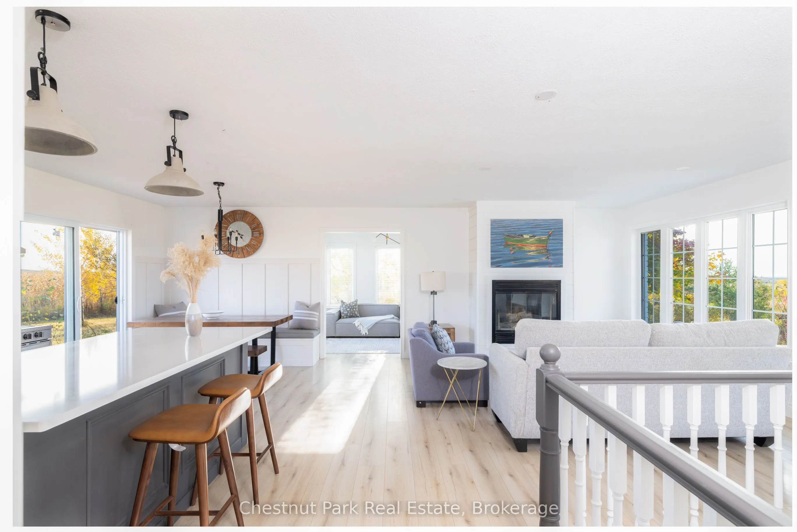 324310 SIDEROAD 27 Road