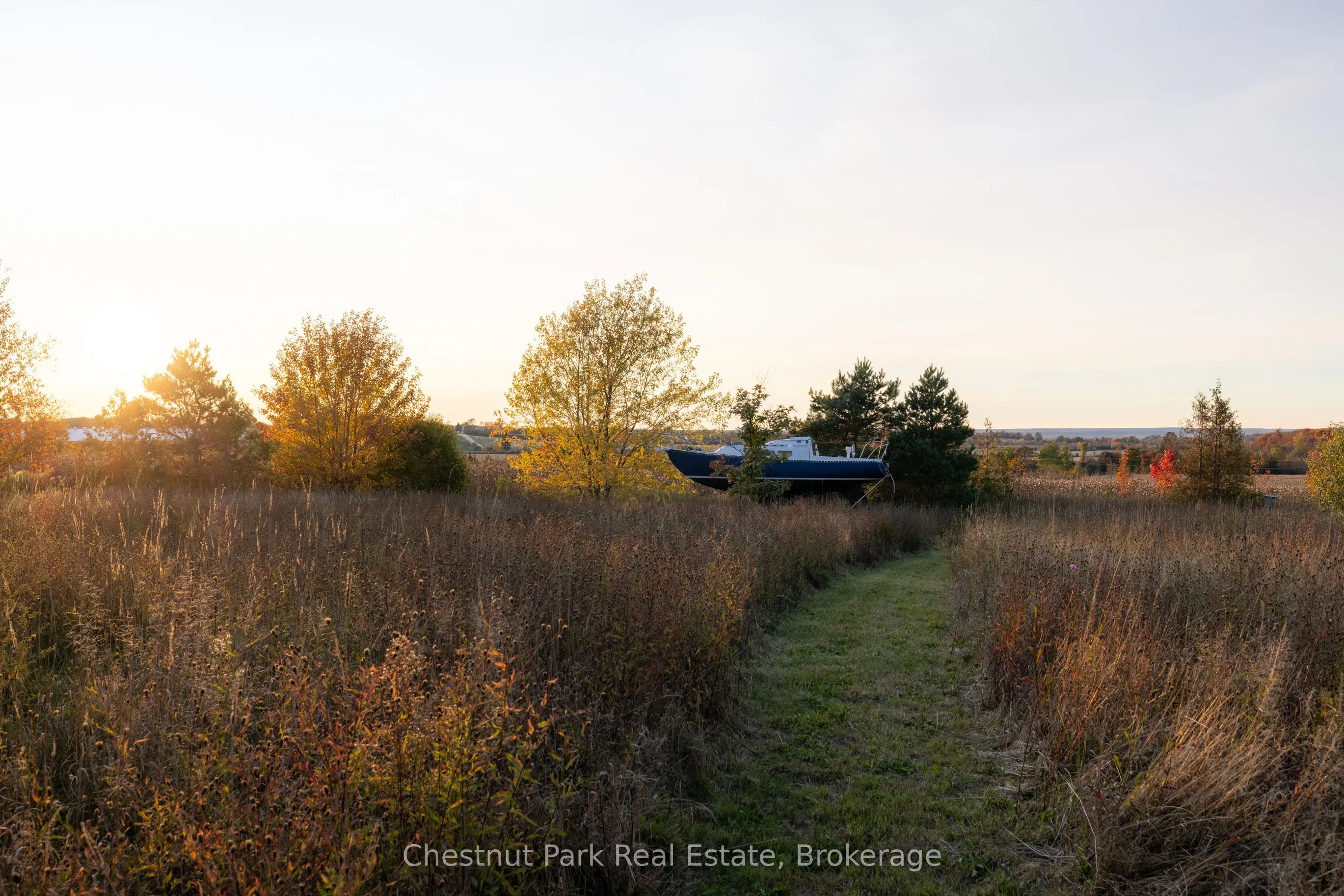 324310 SIDEROAD 27 Road