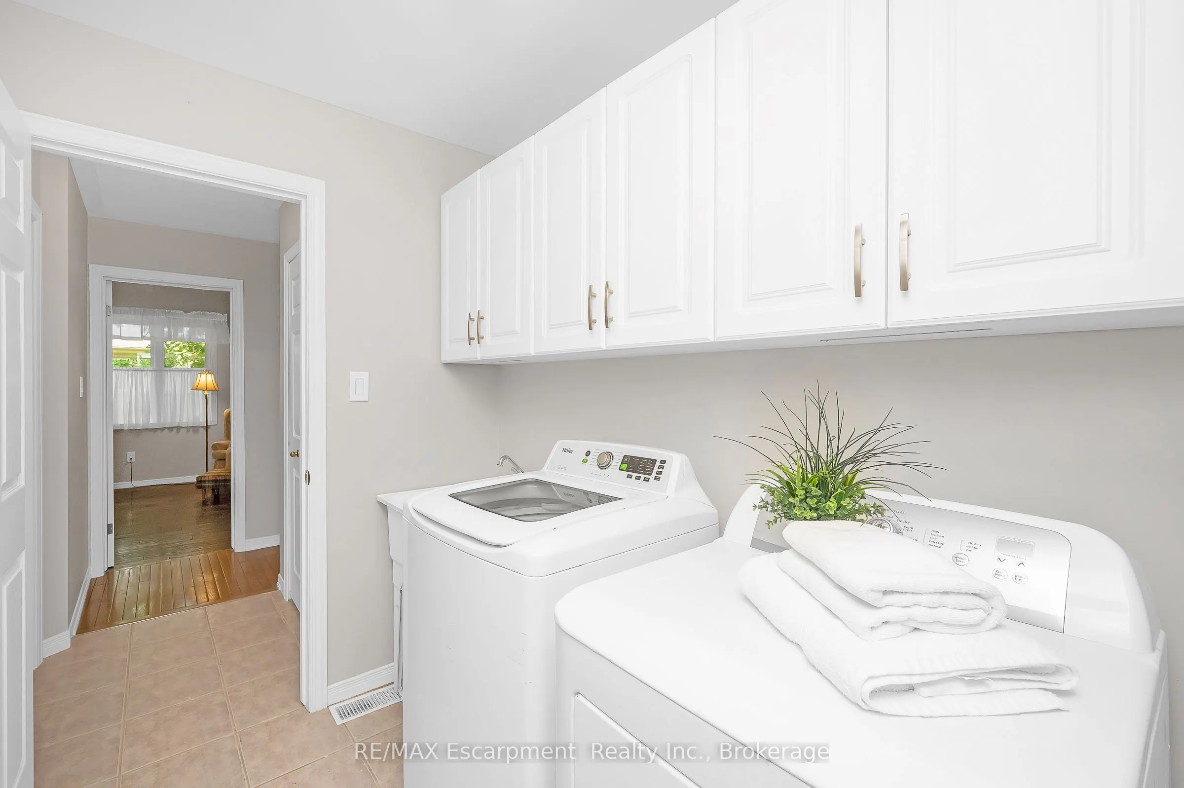 212 Stonehenge Drive, #18