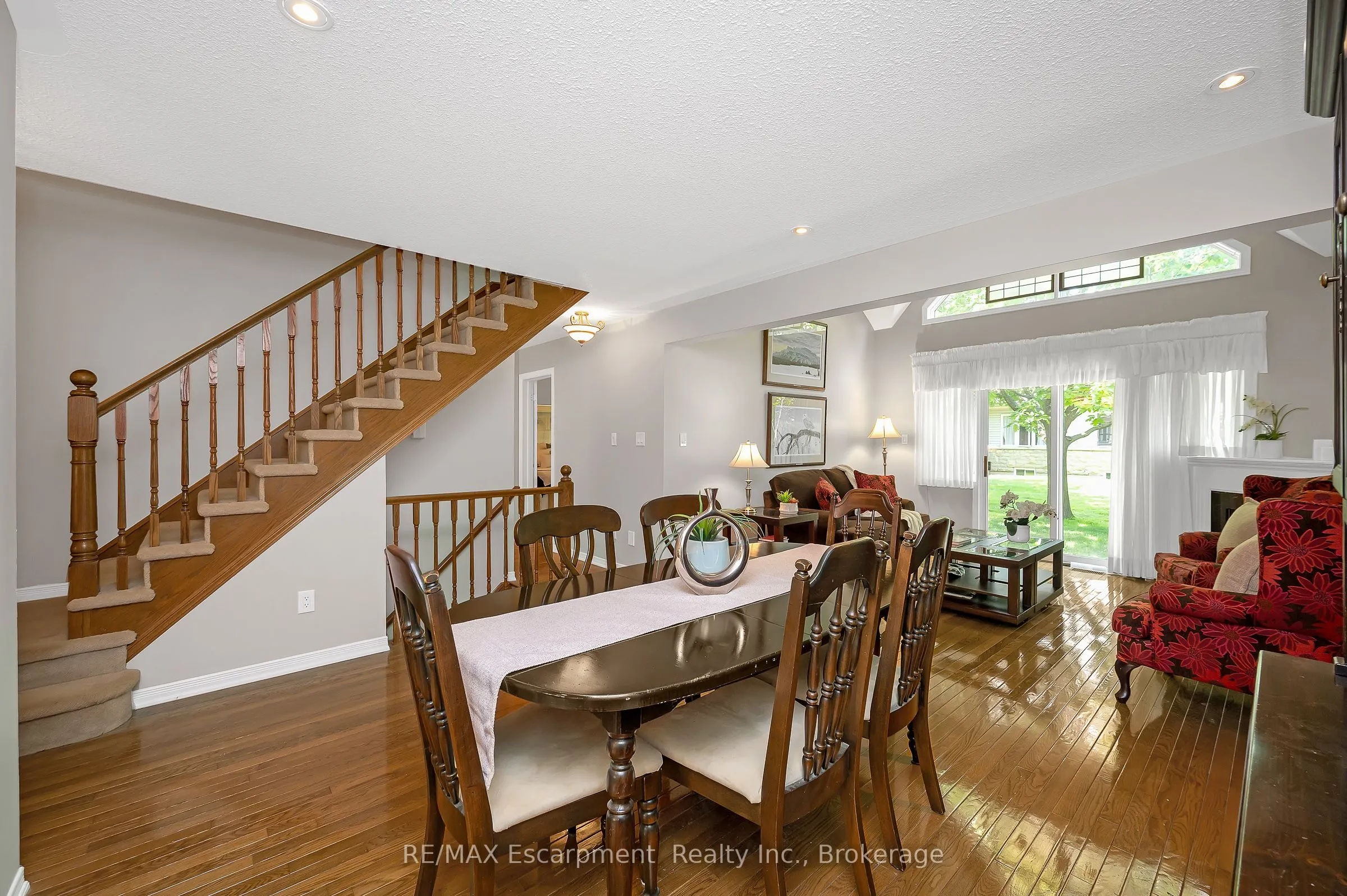 212 Stonehenge Drive, #18
