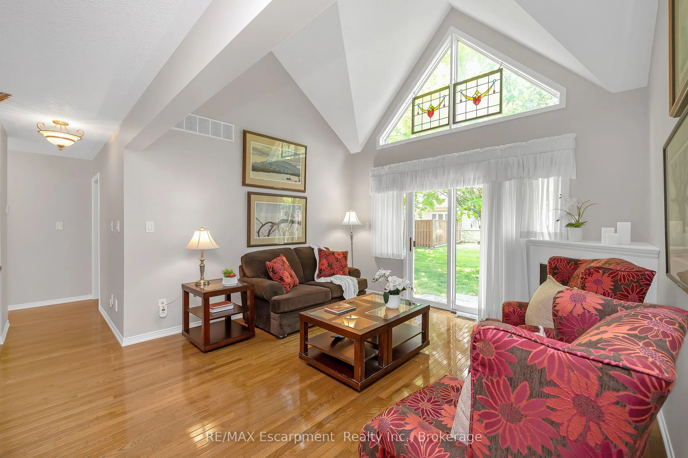 212 Stonehenge Drive, #18
