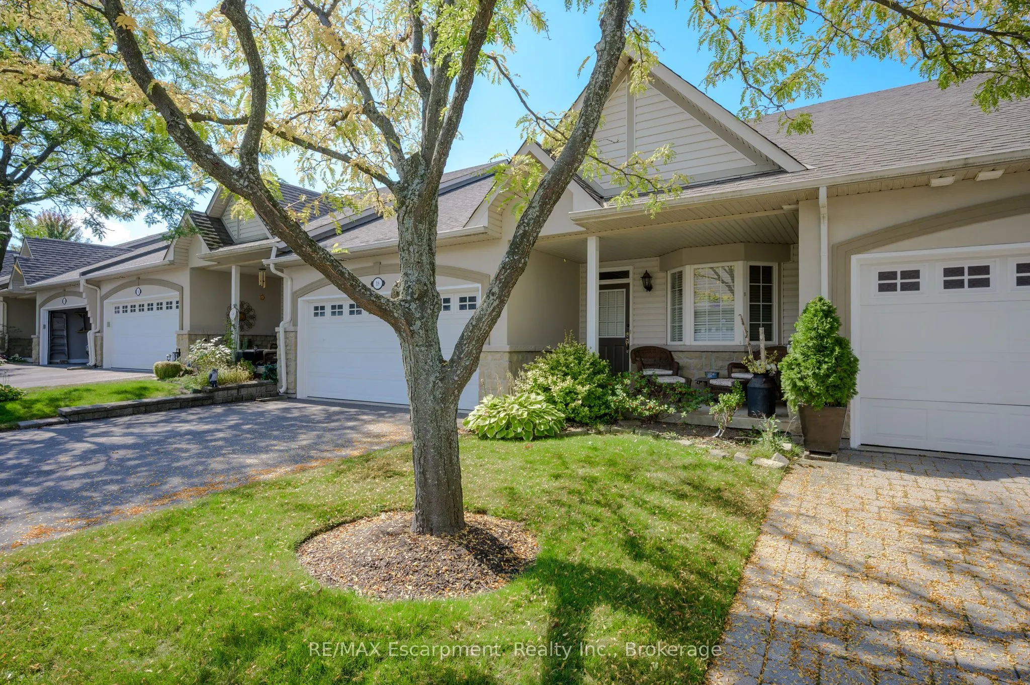 212 Stonehenge Drive, #18