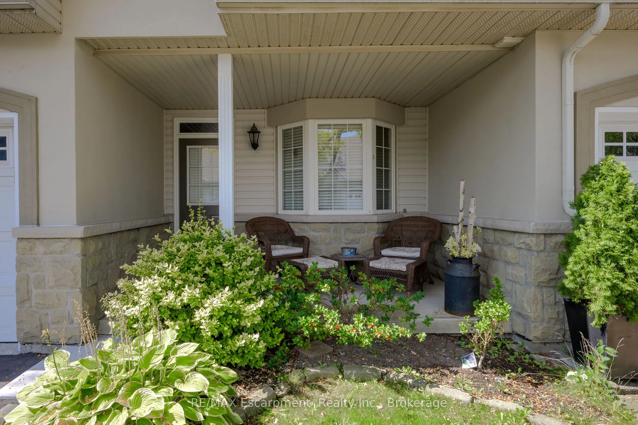 212 Stonehenge Drive, #18