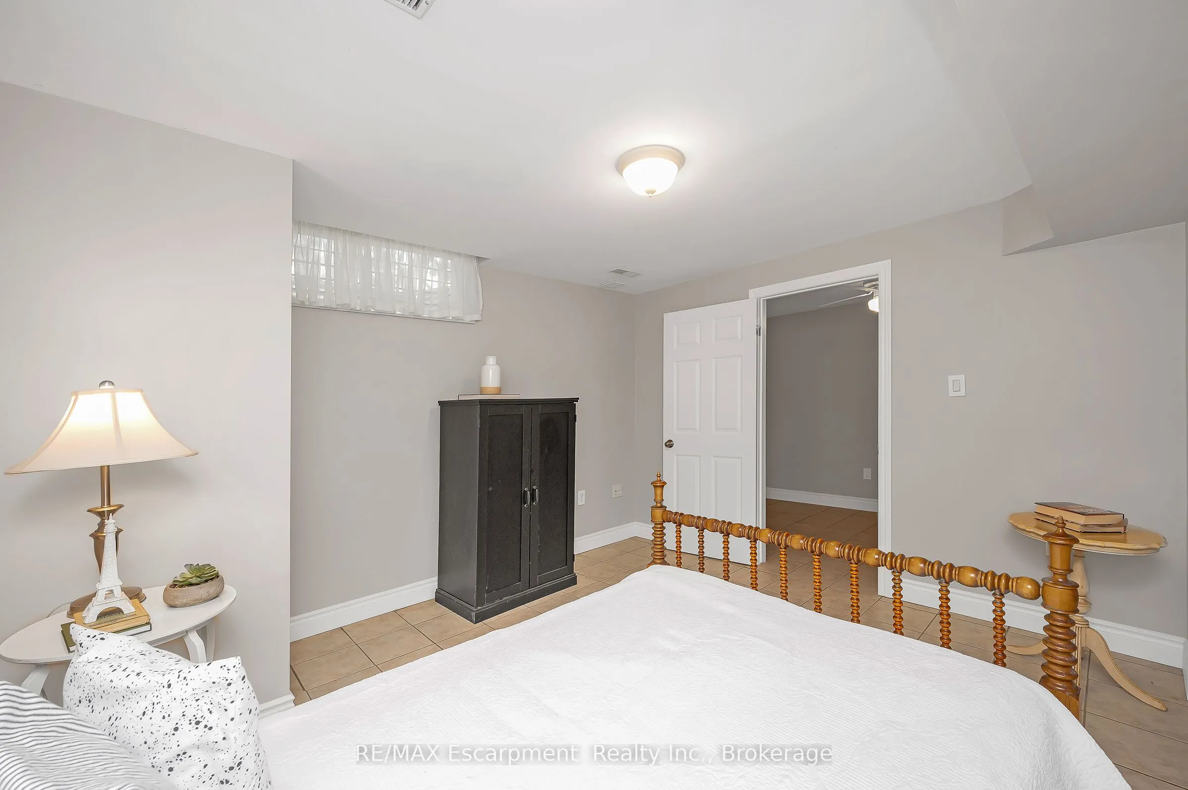 212 Stonehenge Drive, #18