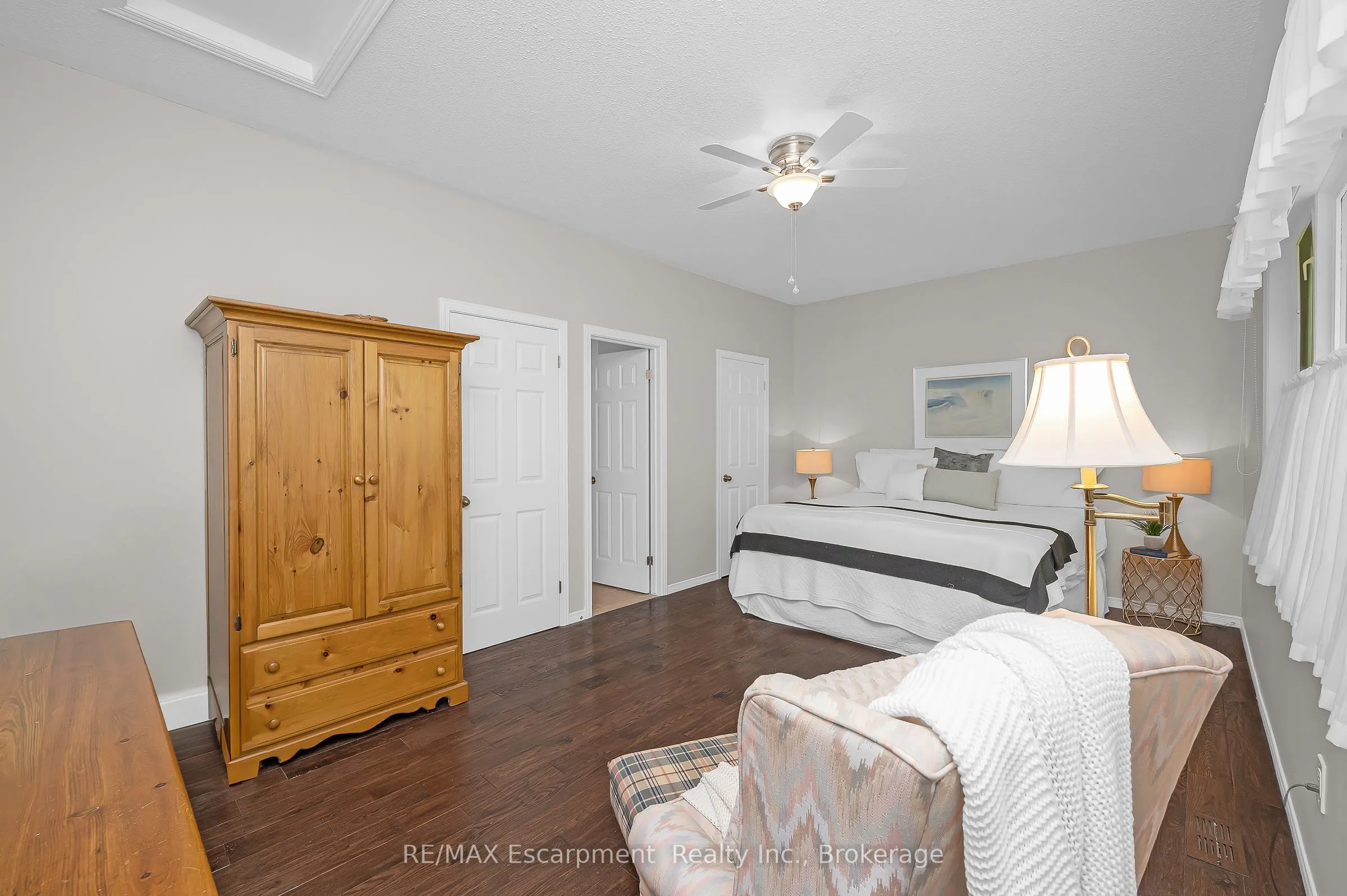 212 Stonehenge Drive, #18