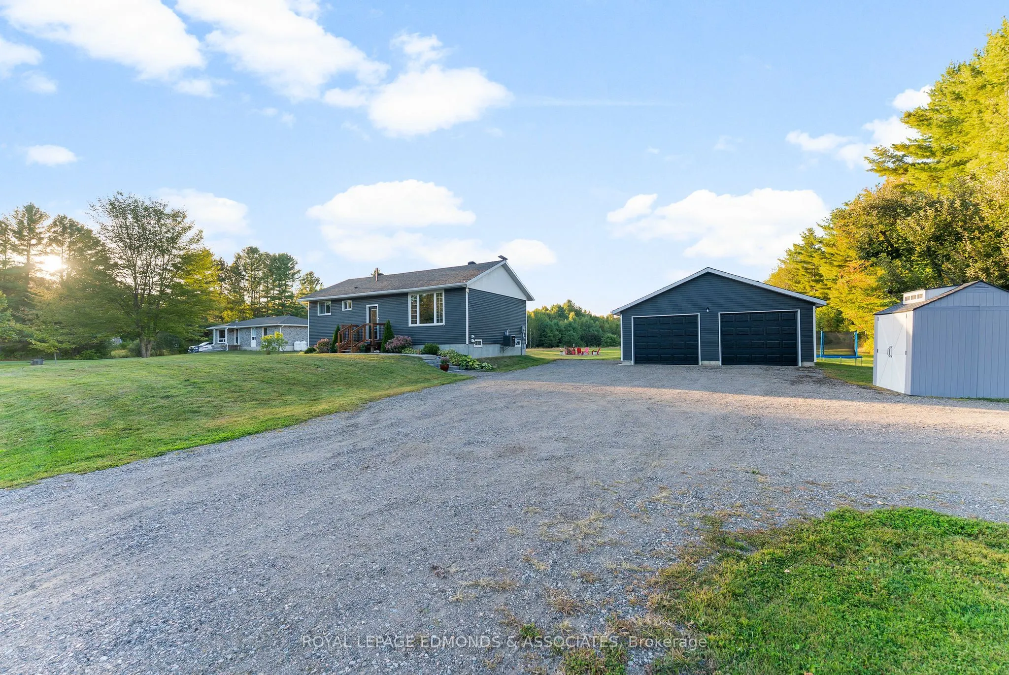 600 Achray Road