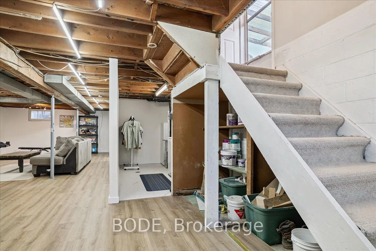 243 Scott Street