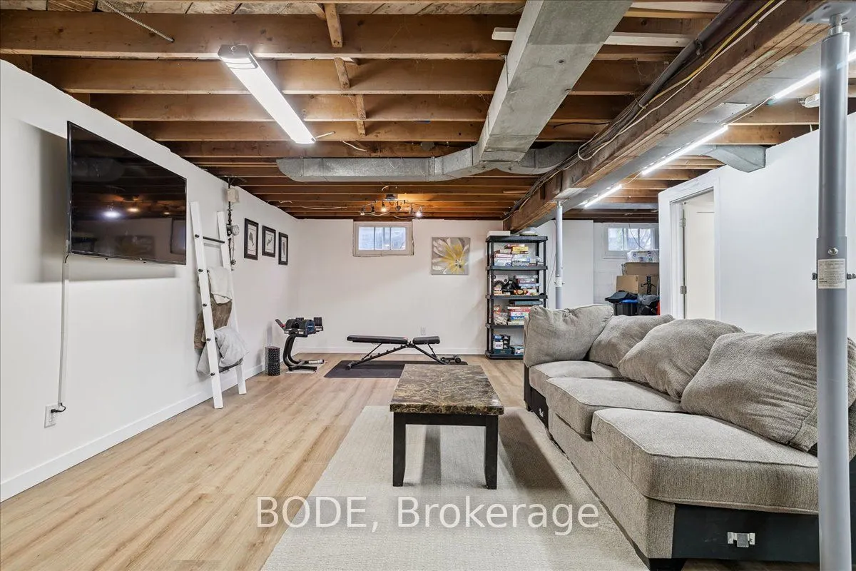 243 Scott Street