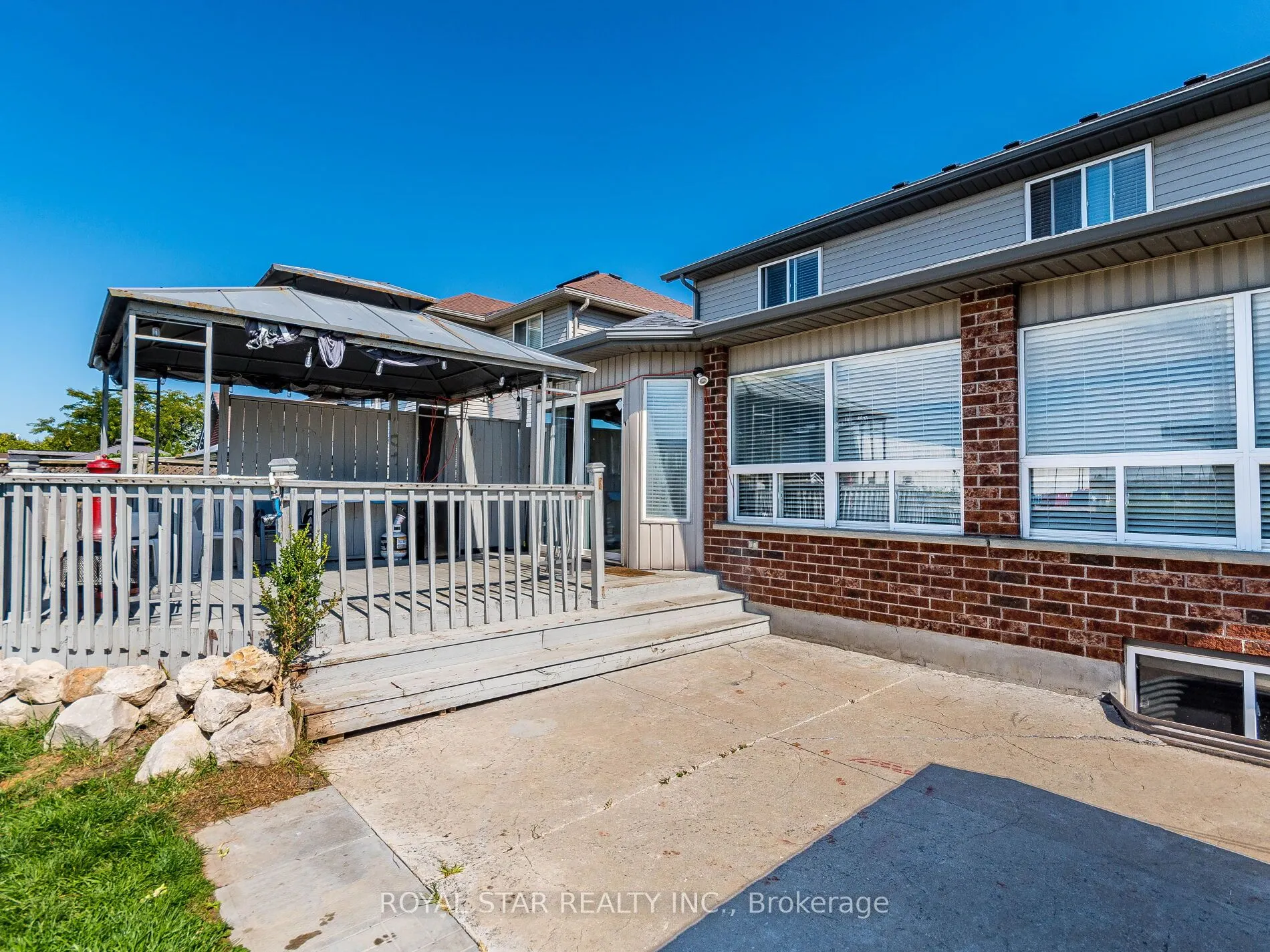 63 Green Bank Drive