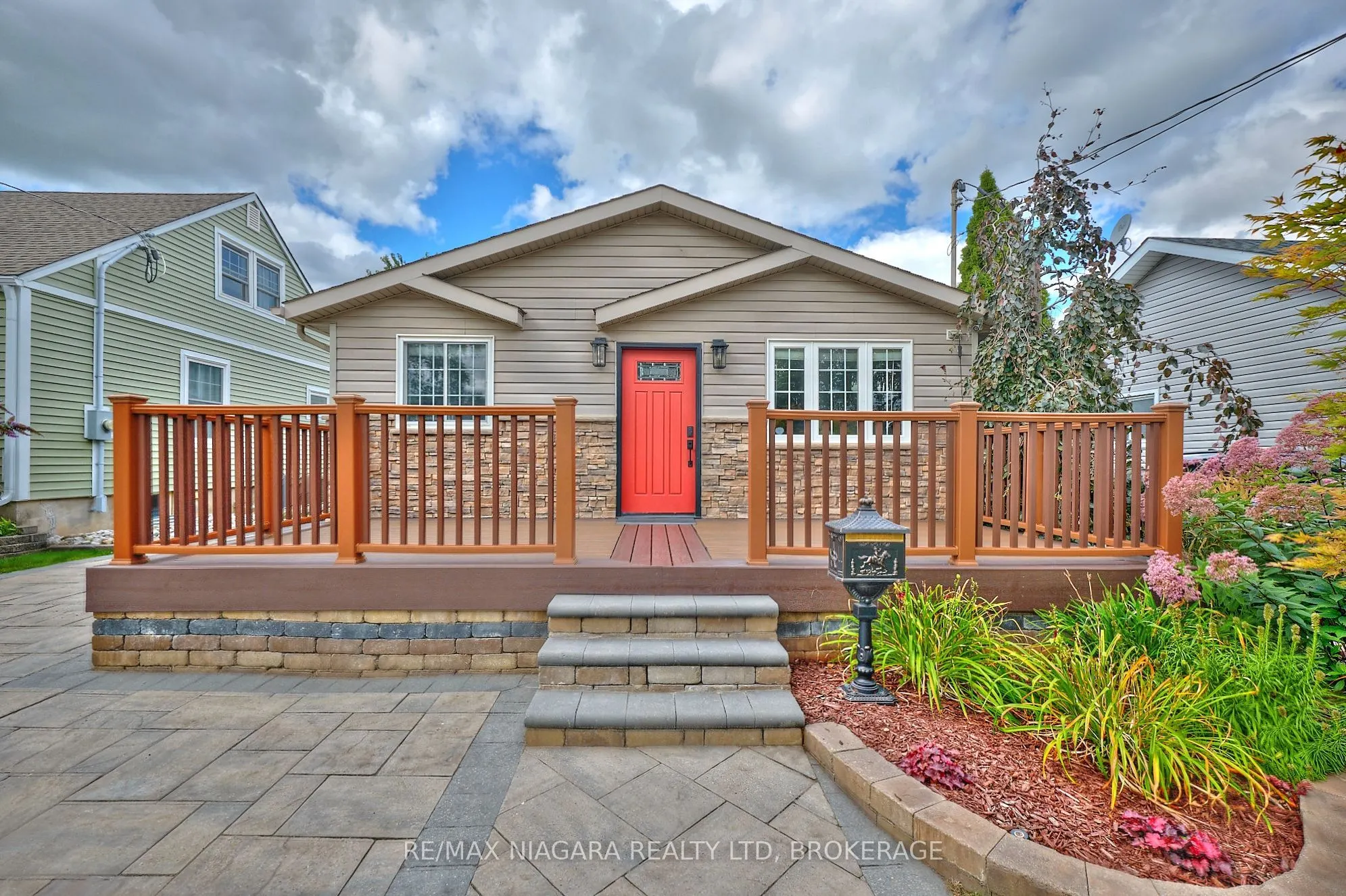 9 Keele Street