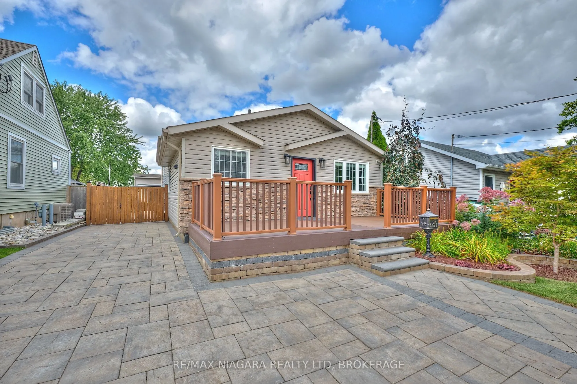 9 Keele Street