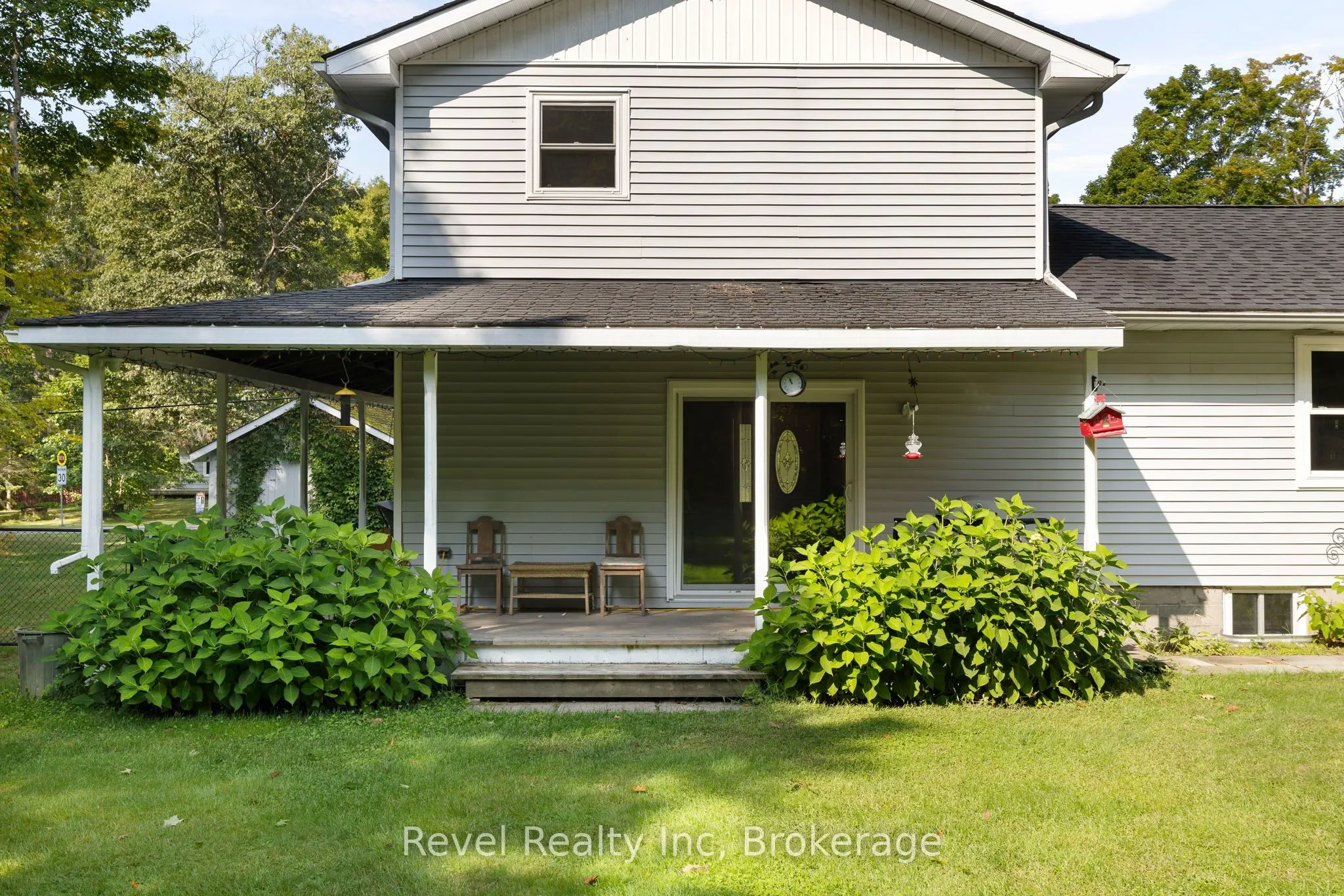 19 Sandy Plains Road