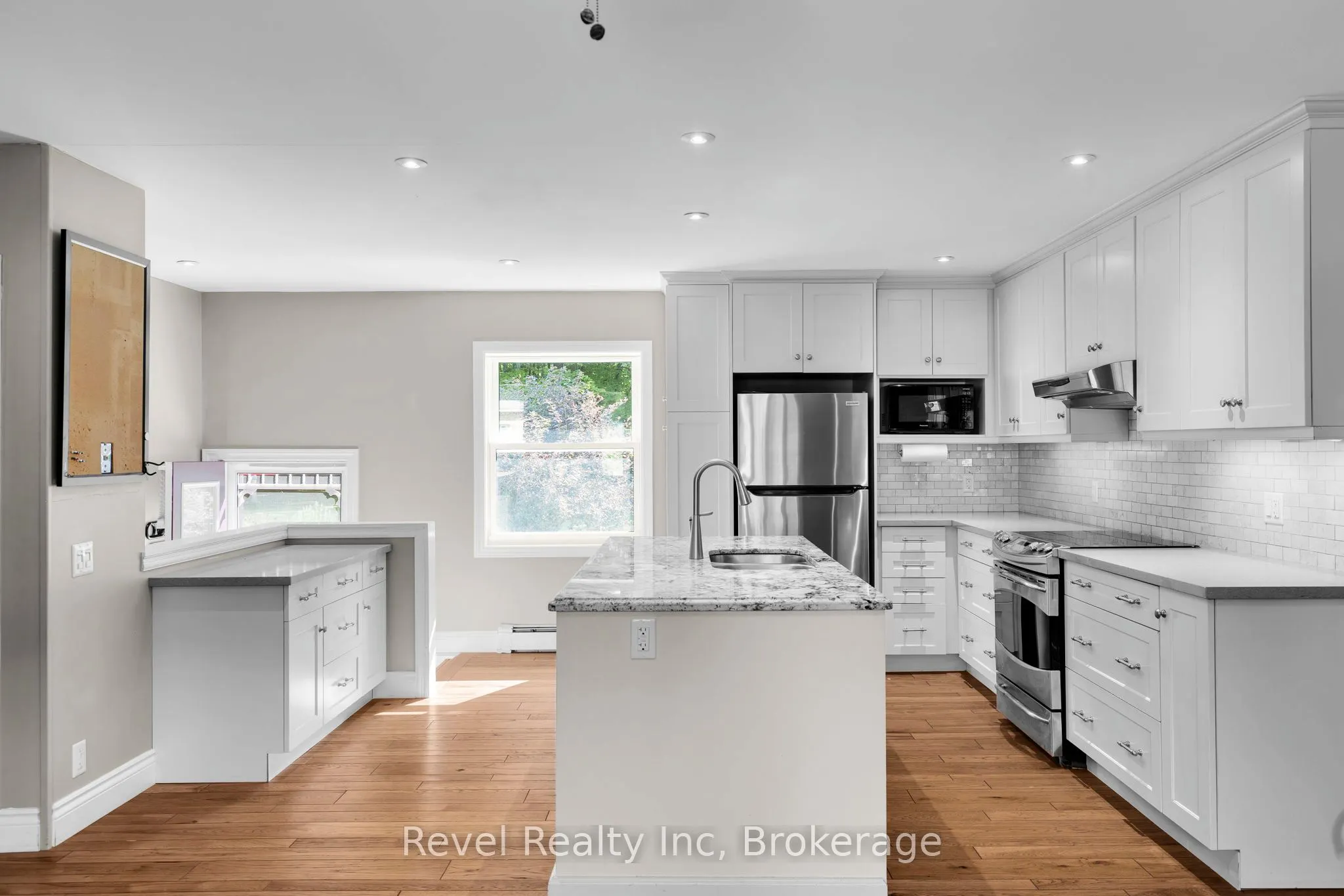 19 Sandy Plains Road