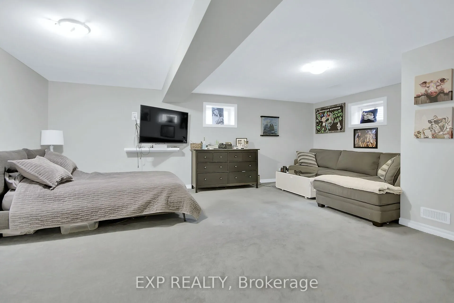 814 Bascule Place
