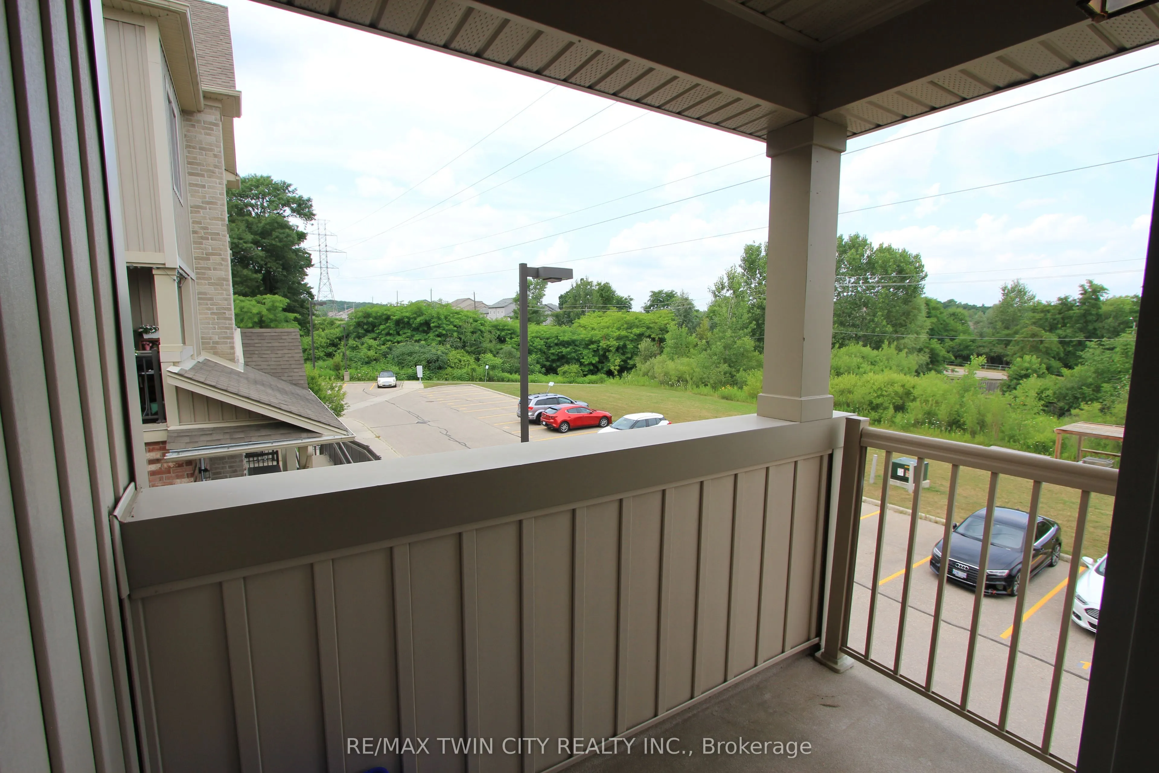 255 Maitland Street, #3E