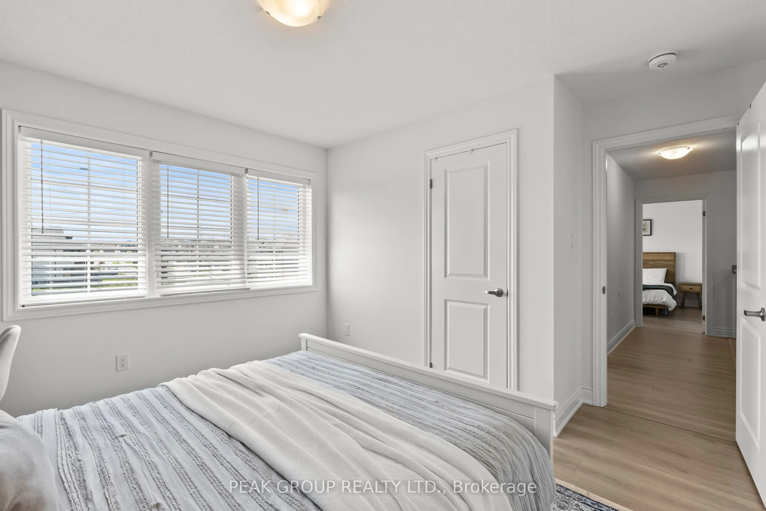 14 Venture Way