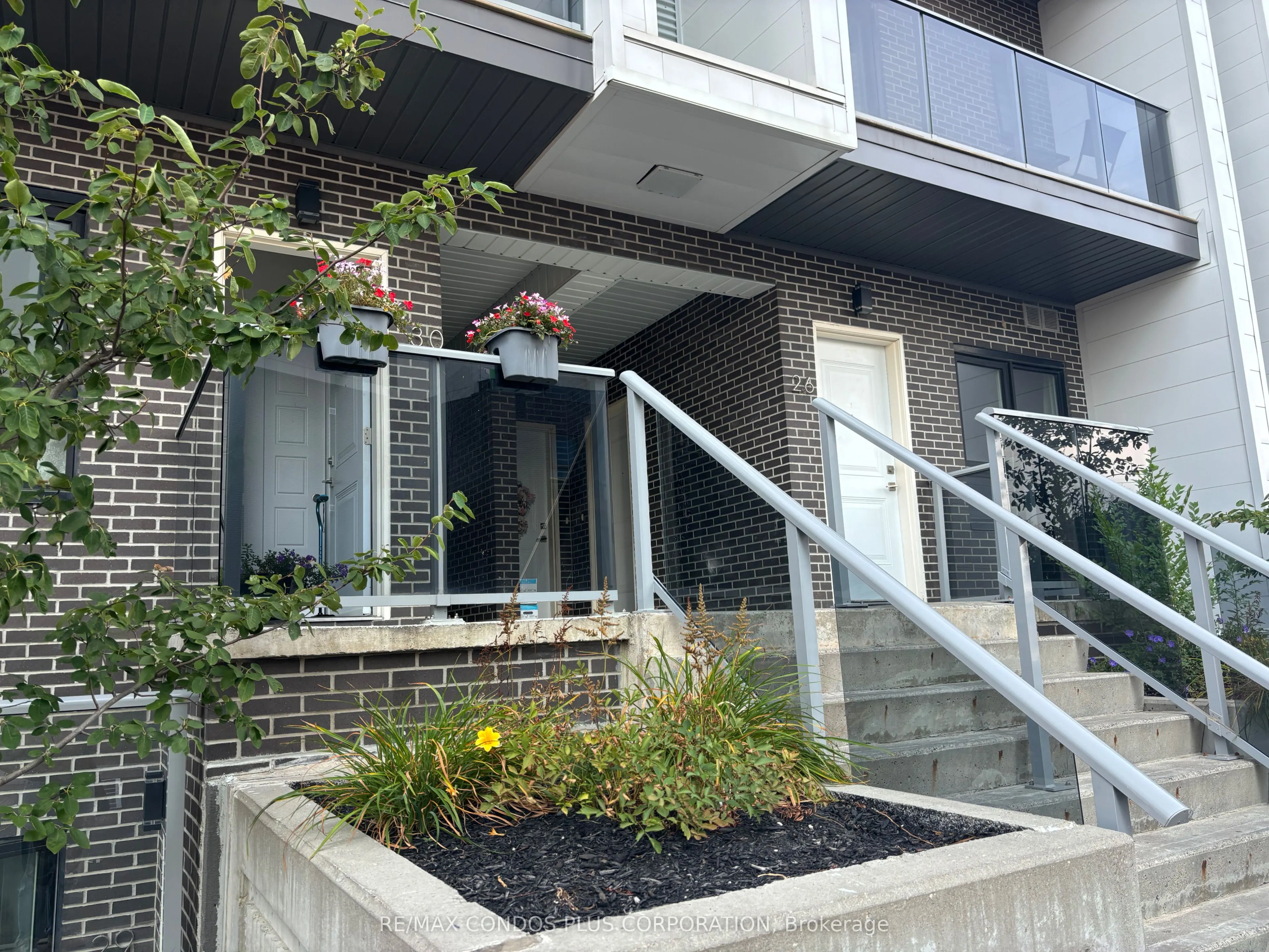 1430 Highland Road W, #31a